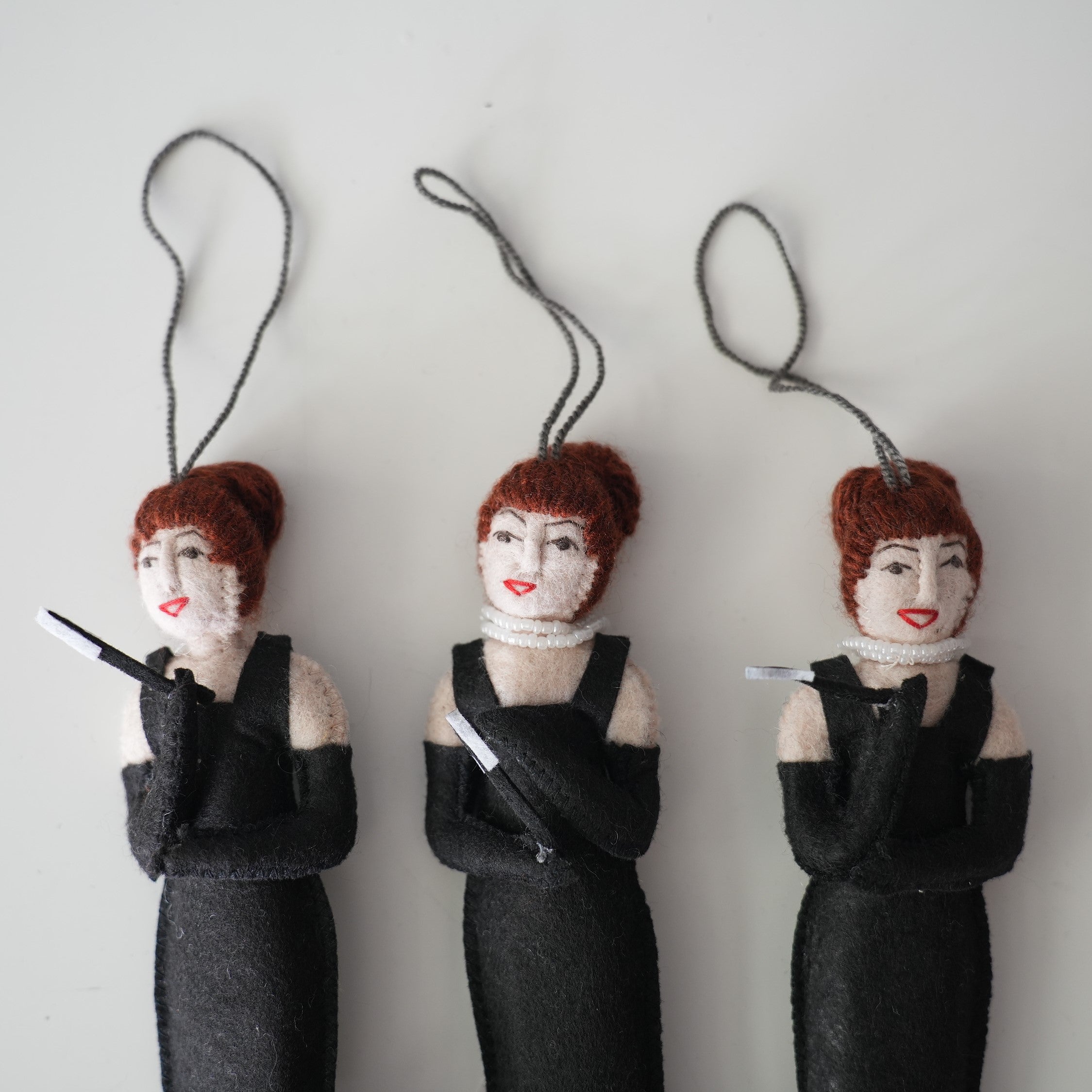 SILK ROAD BAZAAR / Audrey Hepburn