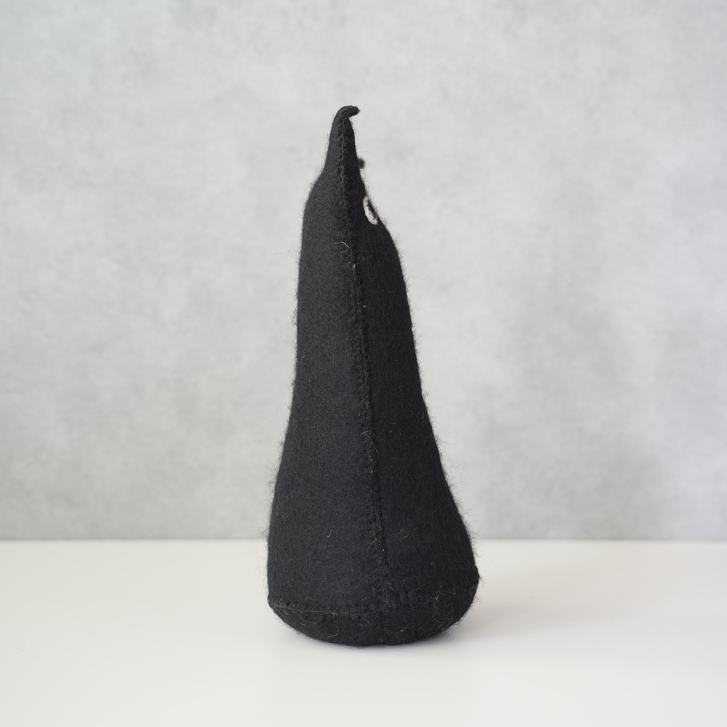 DOOR STOP/BOOKEND　THE CURIOUS