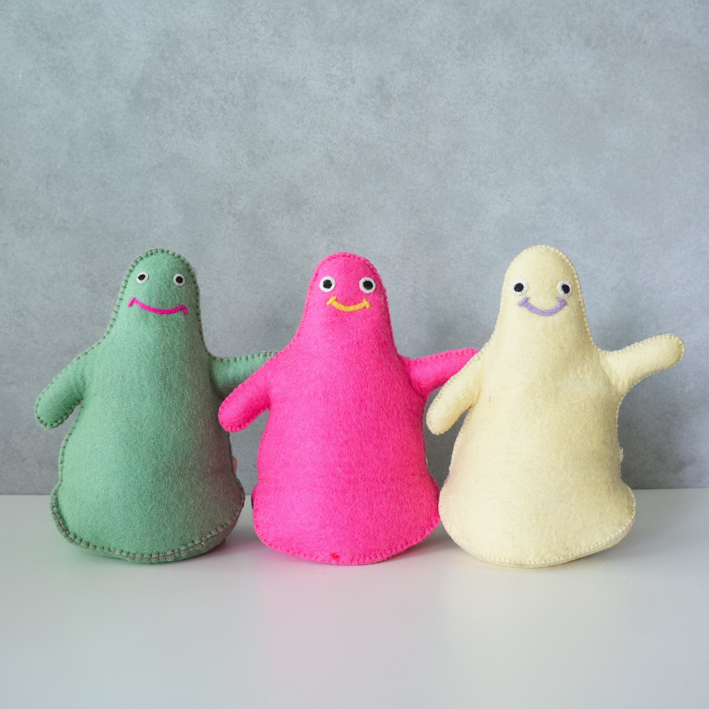 DOOR STOP/BOOKEND　DUMPLINGS