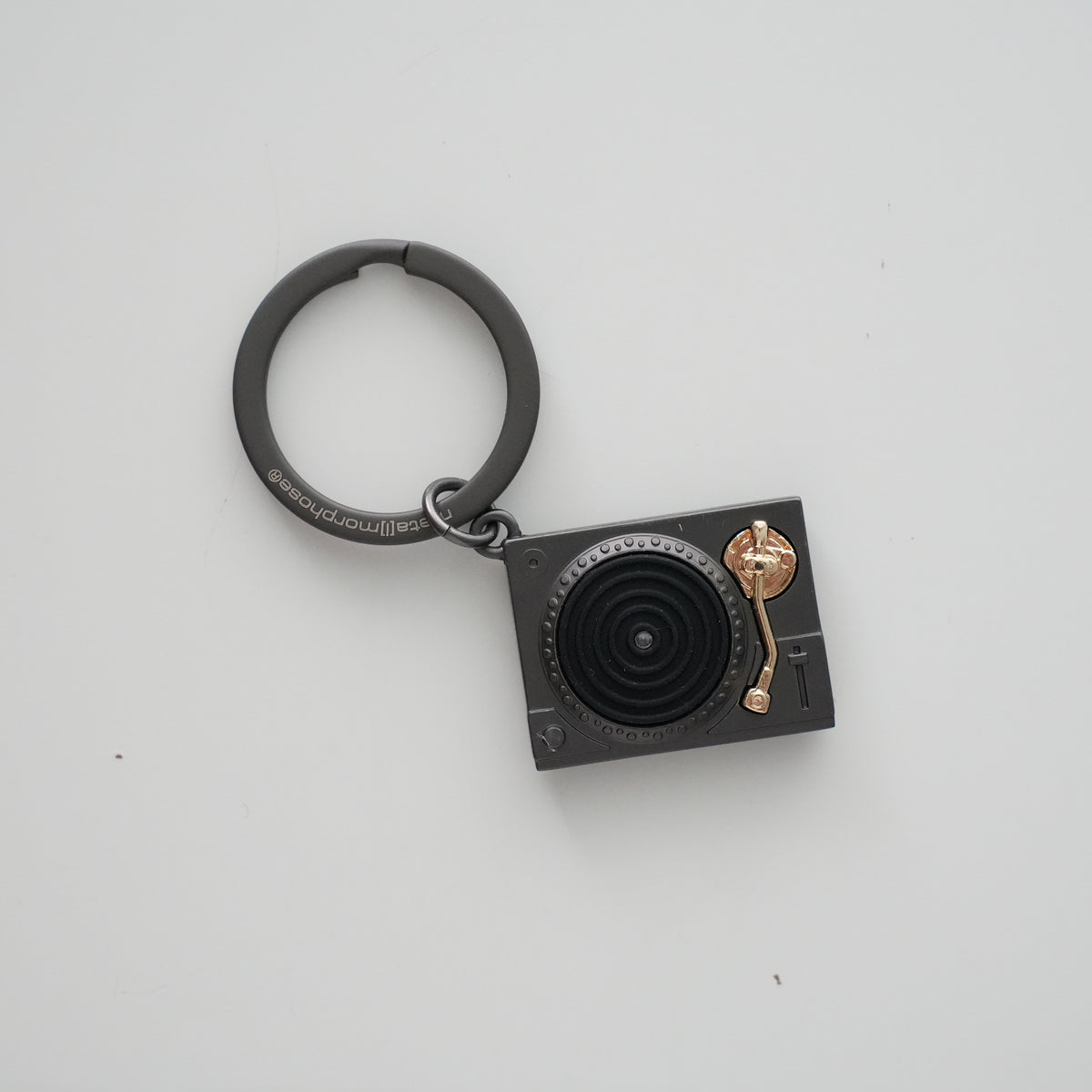 METAL KEY RING RECORD PLAYER
