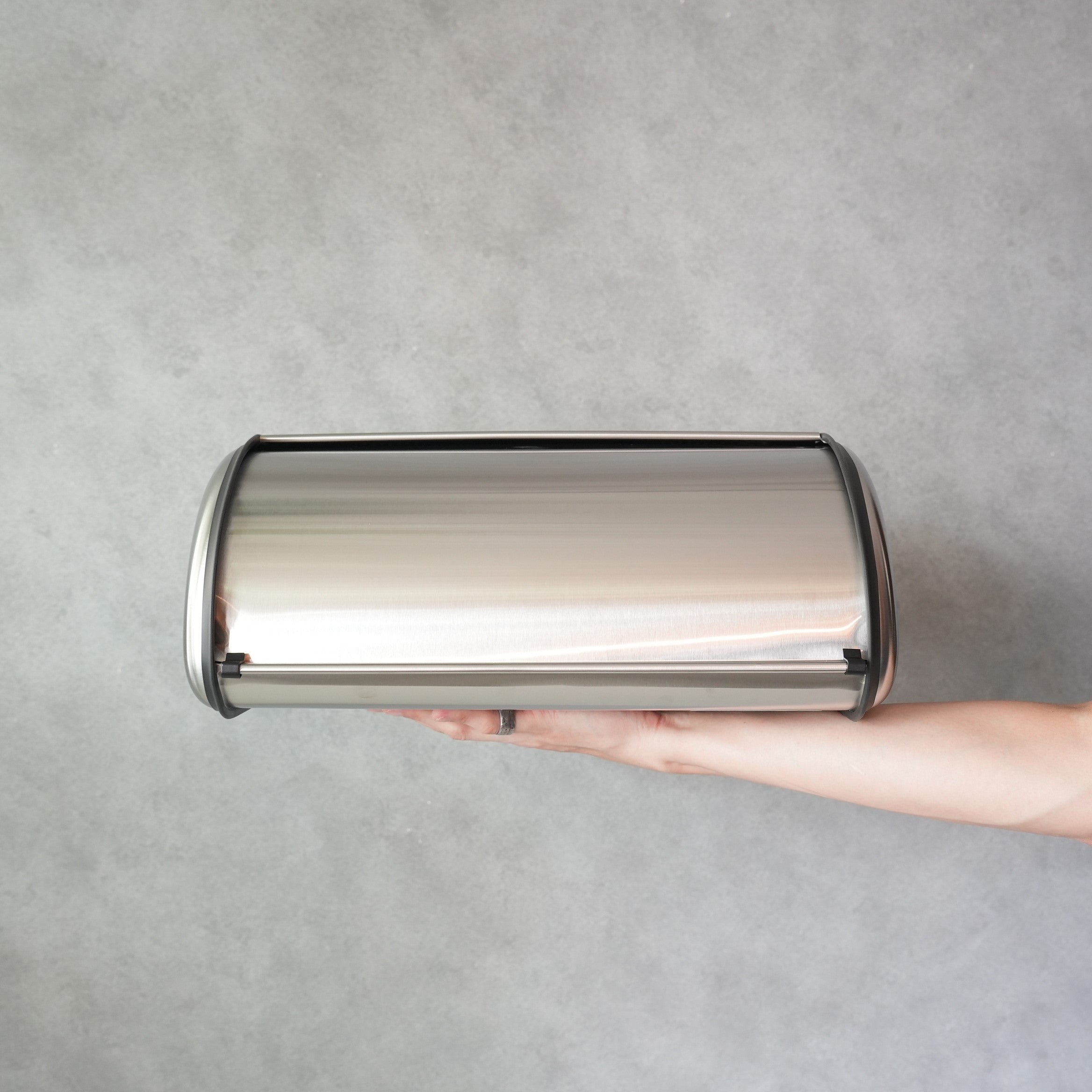 ROLL-TOP STOCKER　L