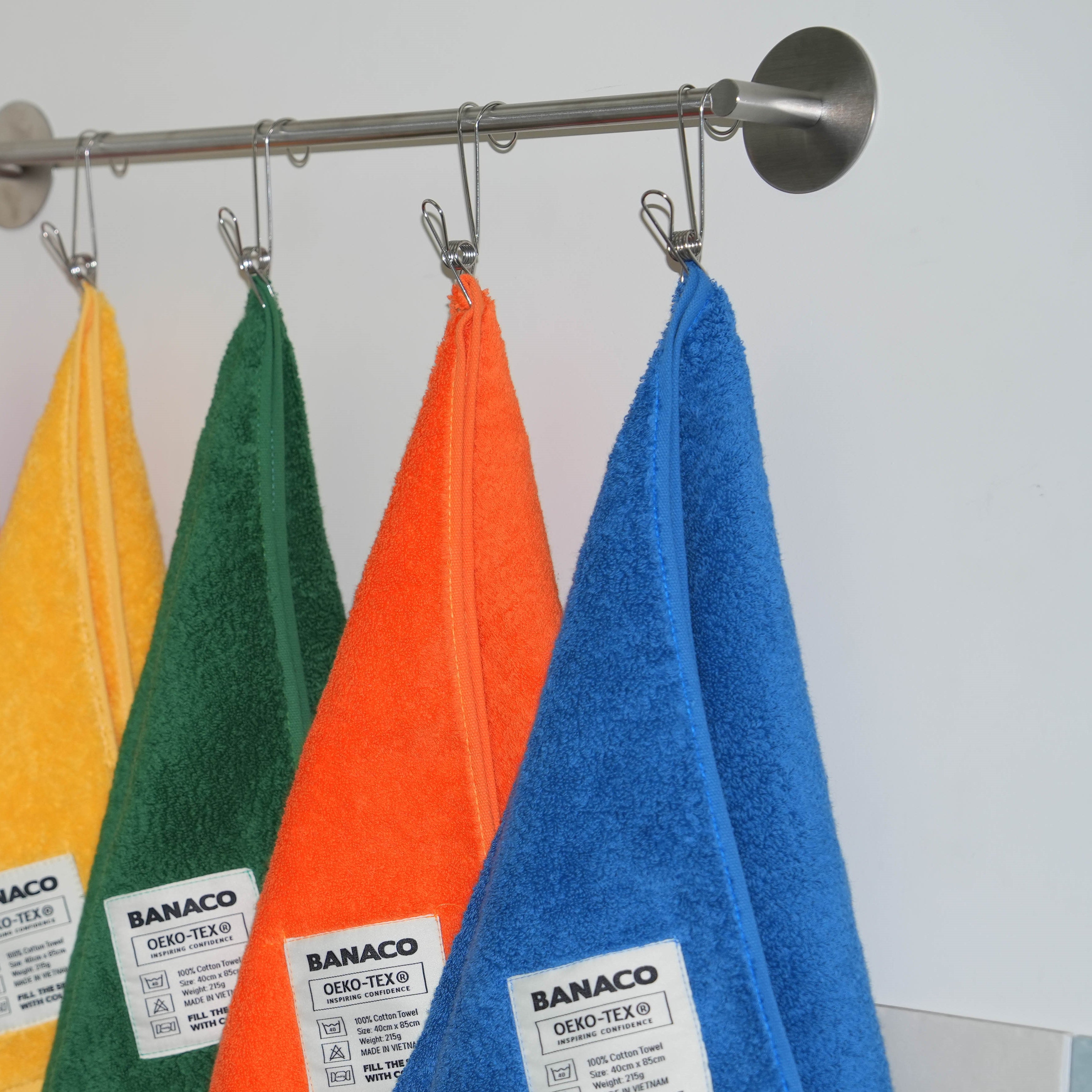 COLOR TOWEL