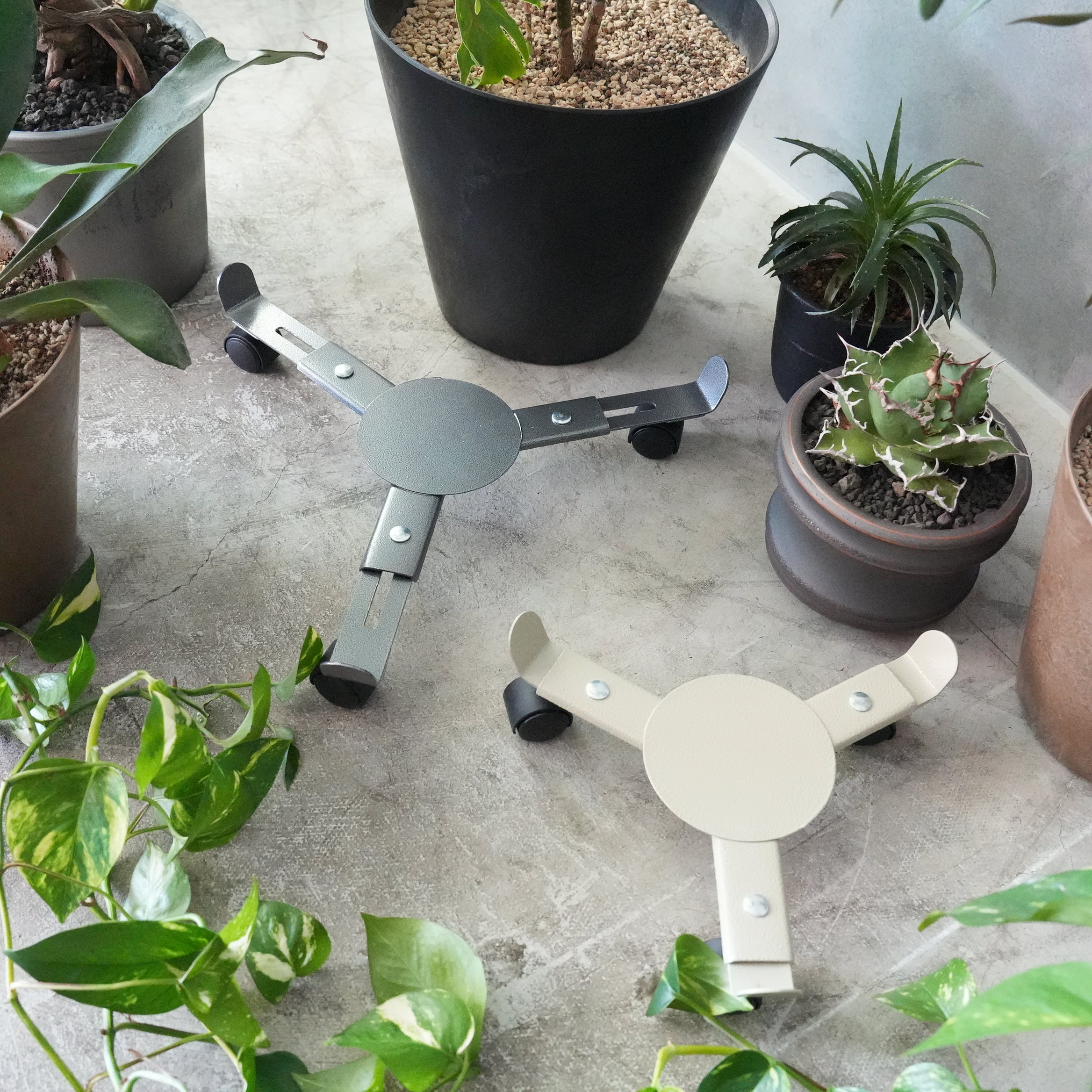 Iron Planter Stand