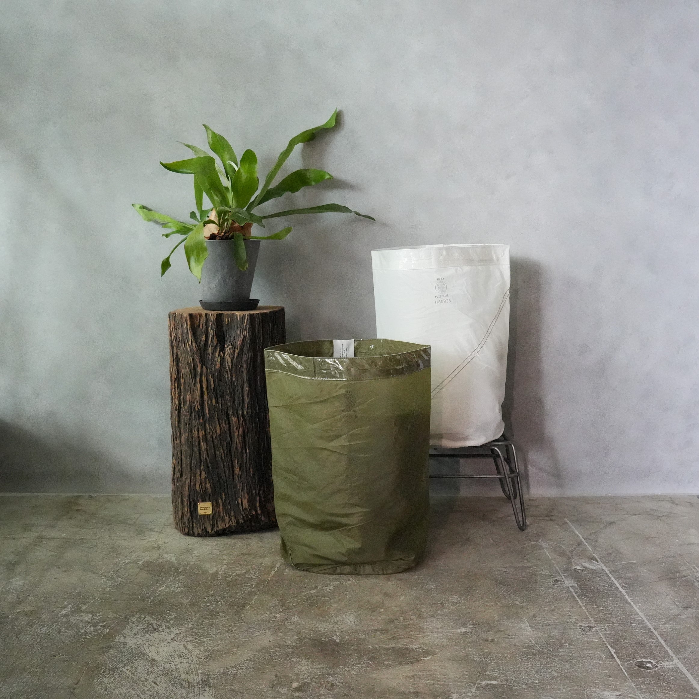Covered Vintage Parachute Organizer