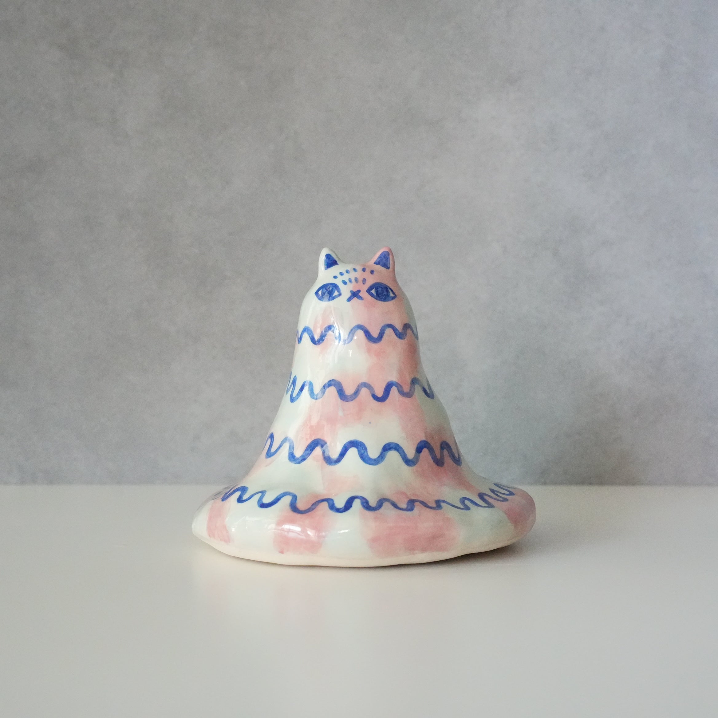 Cat UFO Flower Vase