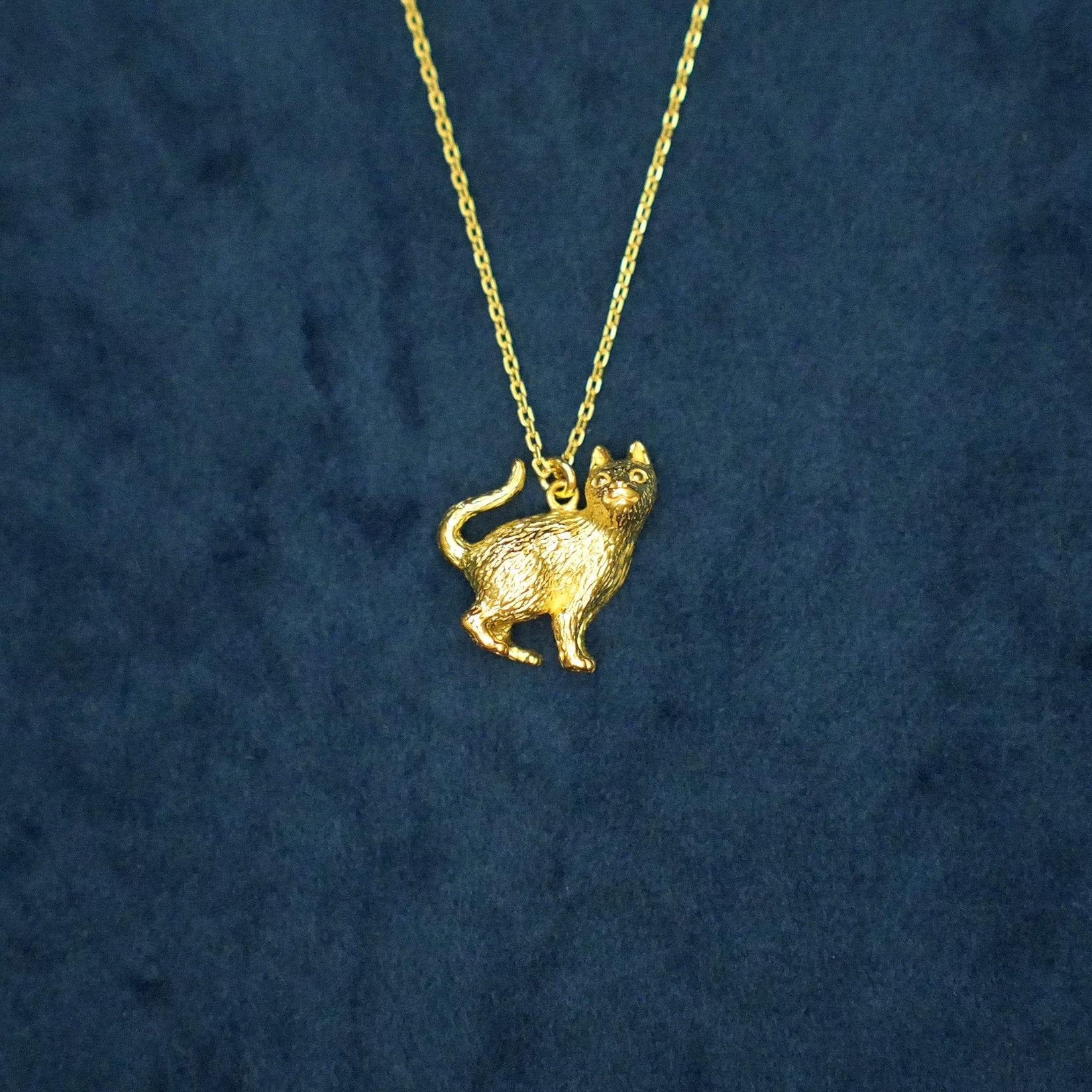 MUR MUR CAT NECKLACE