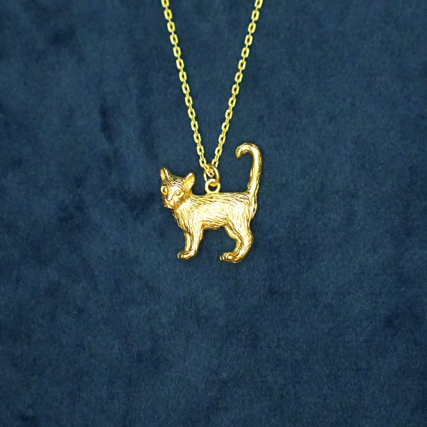 MUR MUR CAT NECKLACE