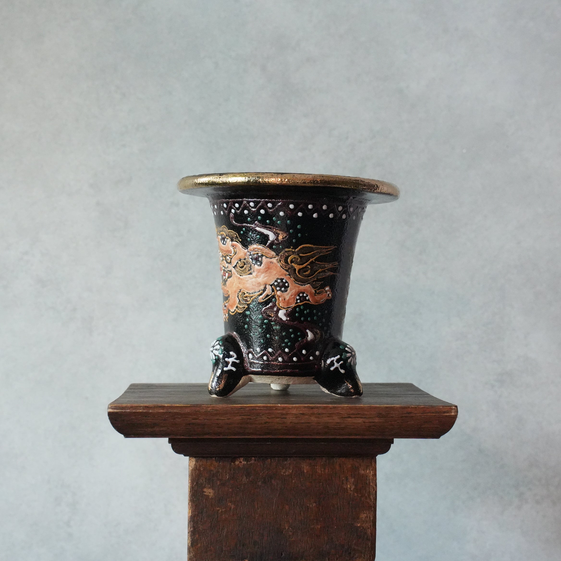 NISHIKI PLANTER