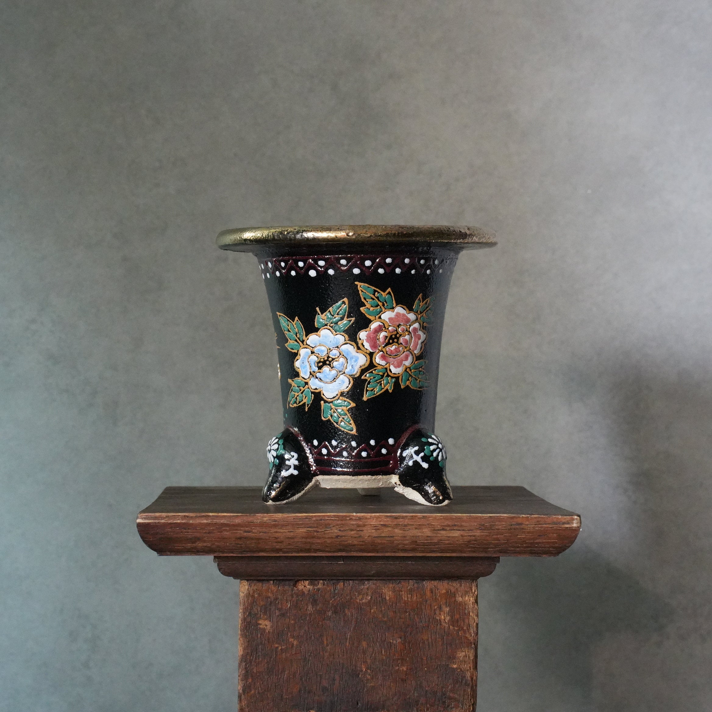 NISHIKI PLANTER