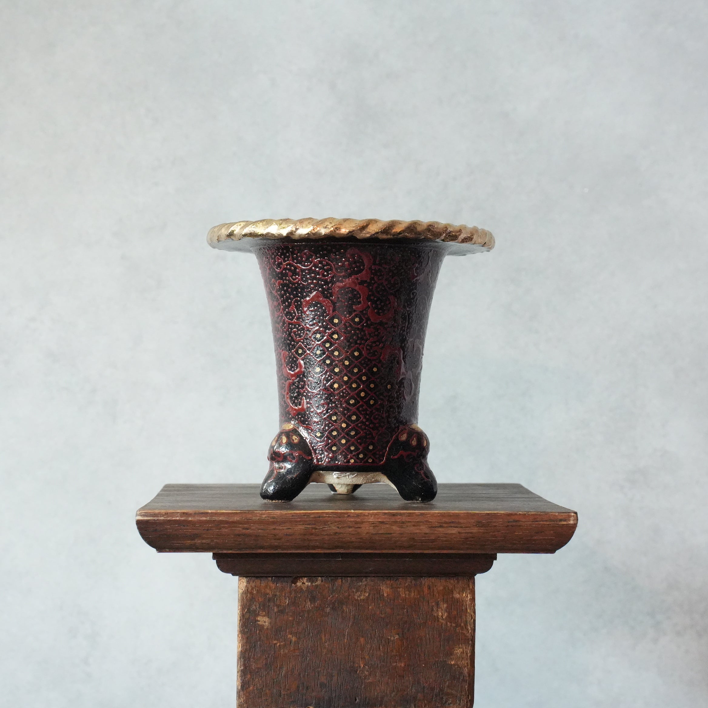 NISHIKI PLANTER