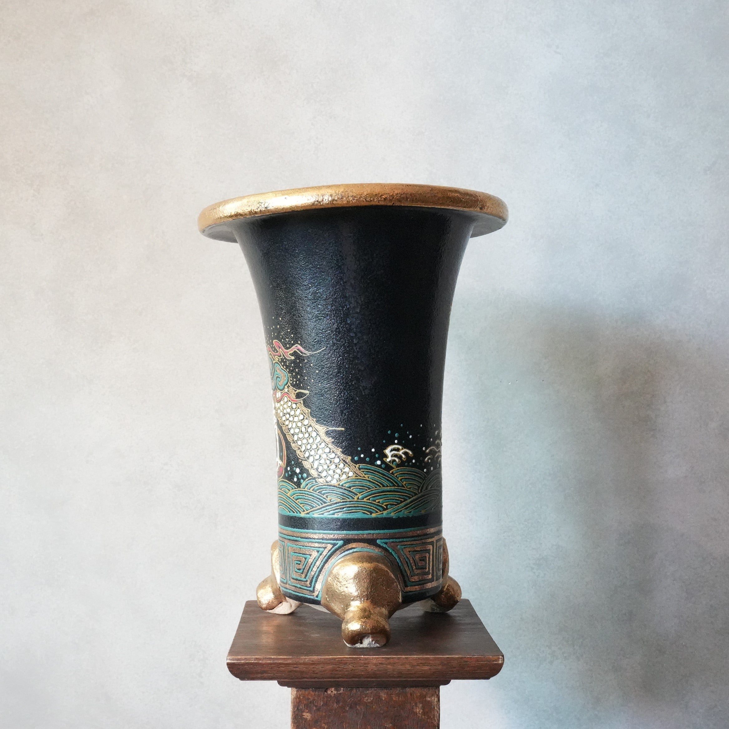 NISHIKI PLANTER
