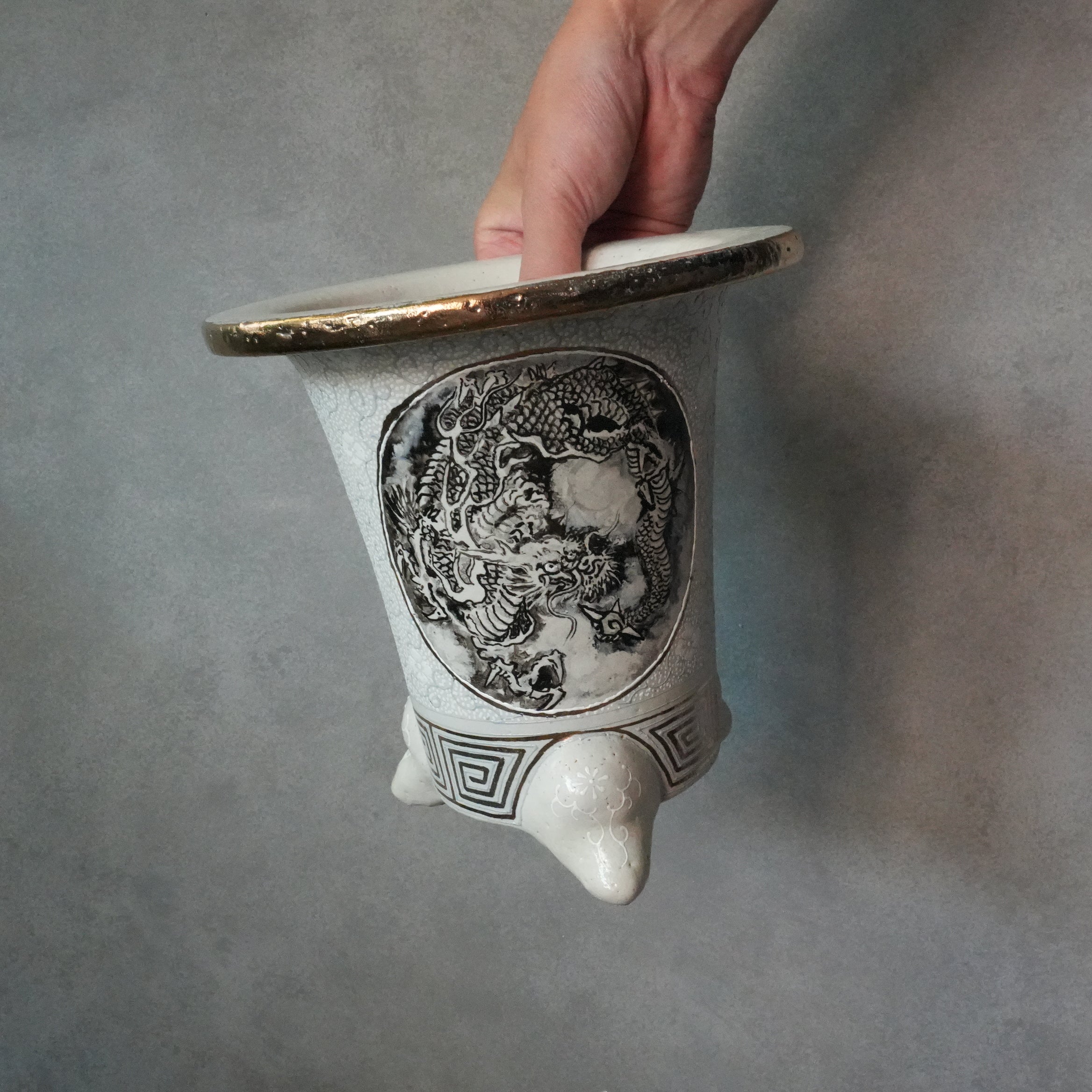 NISHIKI PLANTER