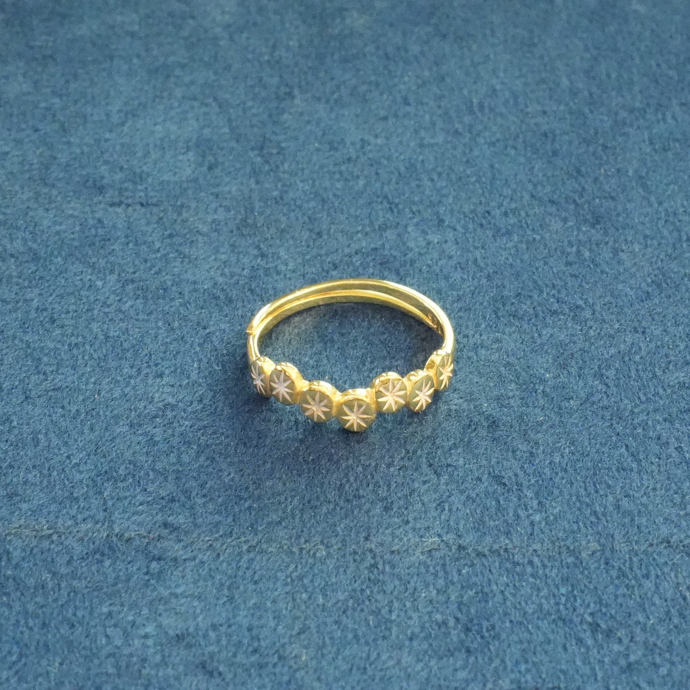 FLYING WHALE STACKING RING