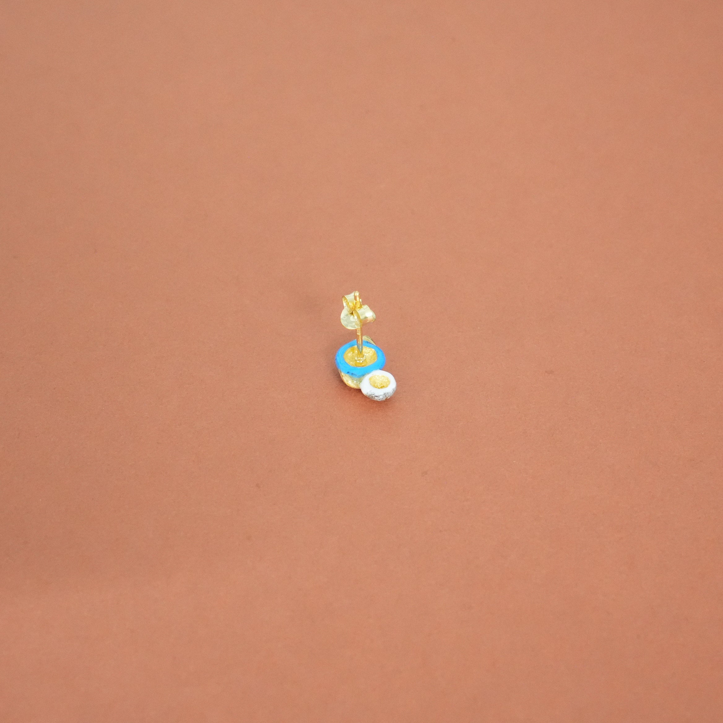 ENAMEL EARRING
