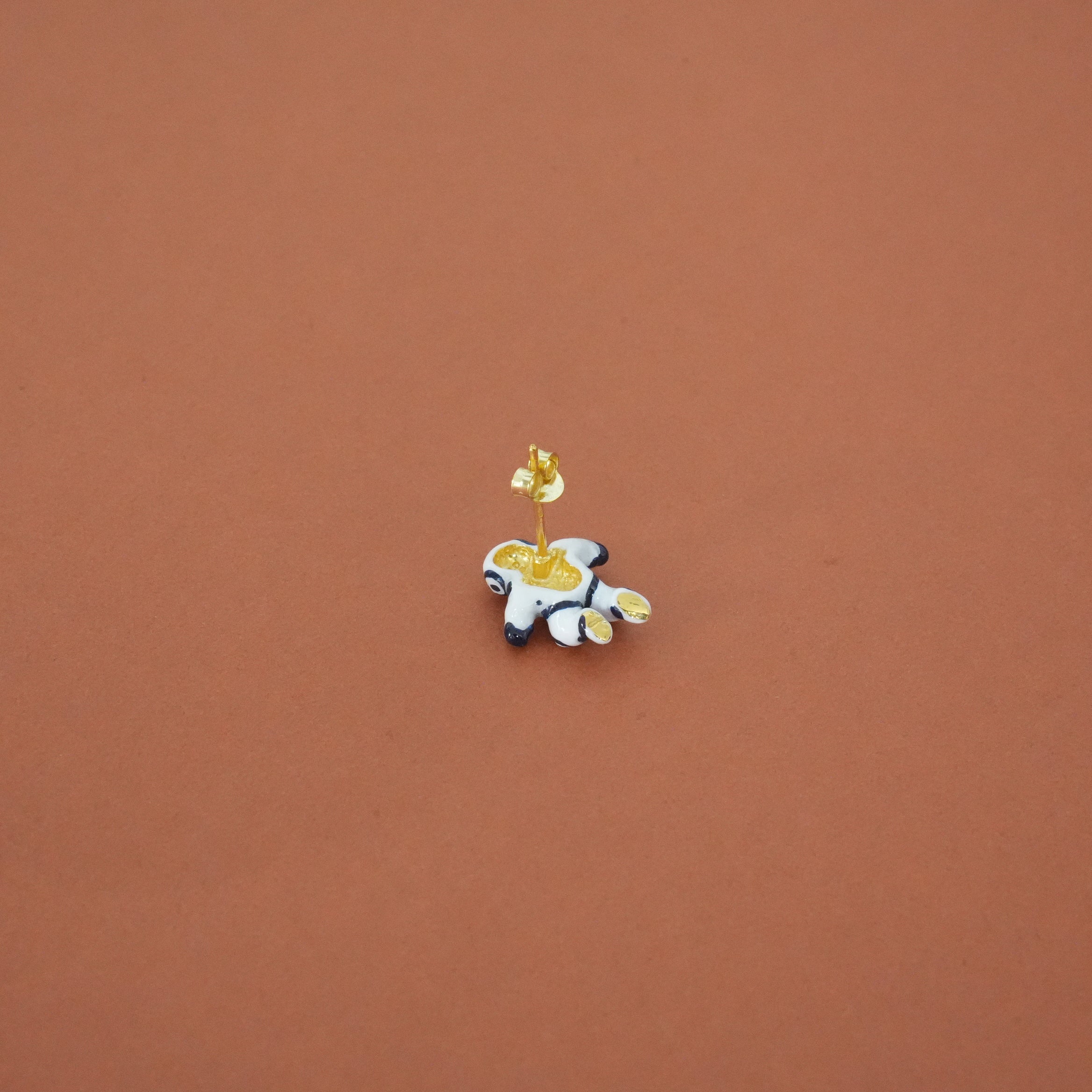 ENAMEL EARRING