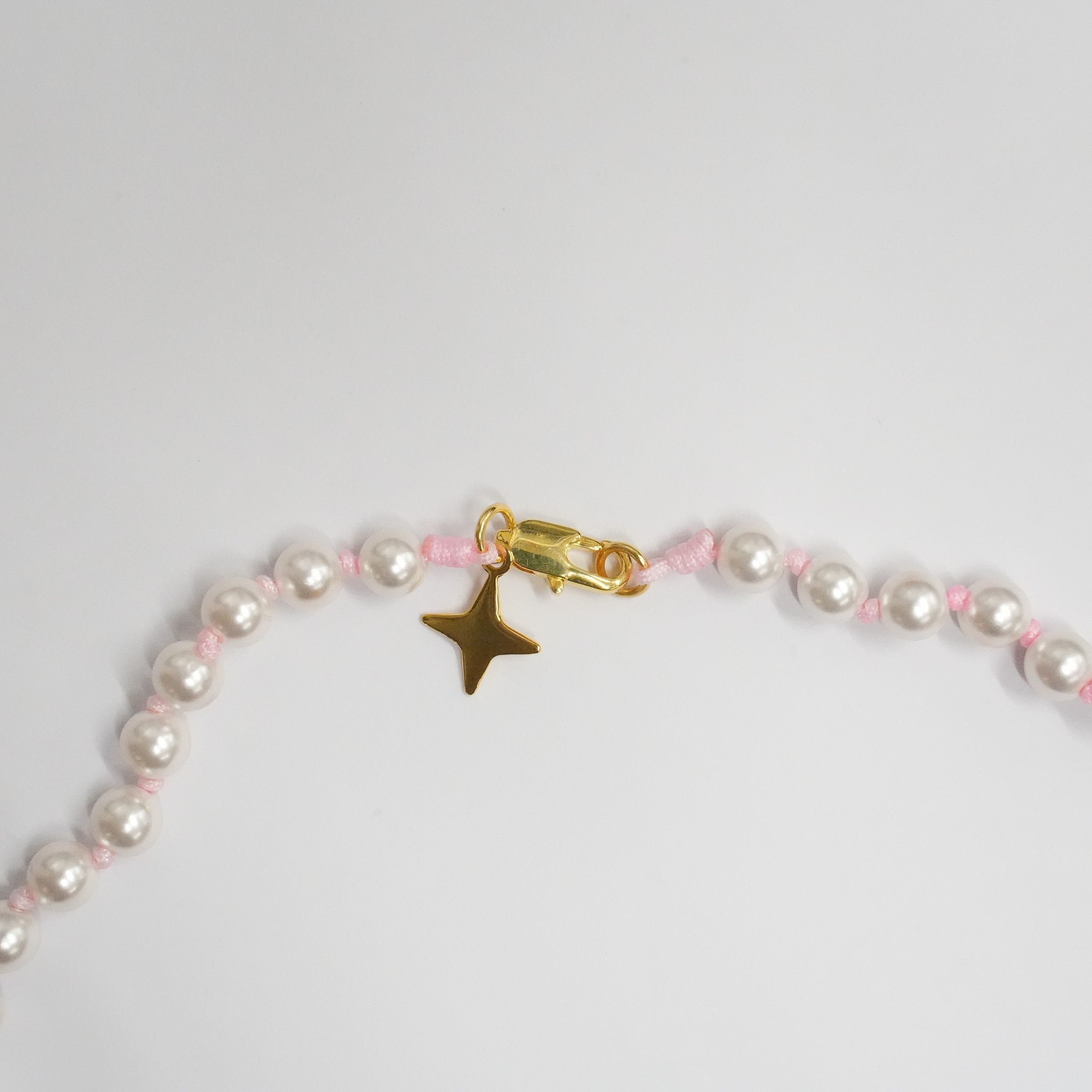 FLYING WHALE PEARL CHOKER NECKLACE