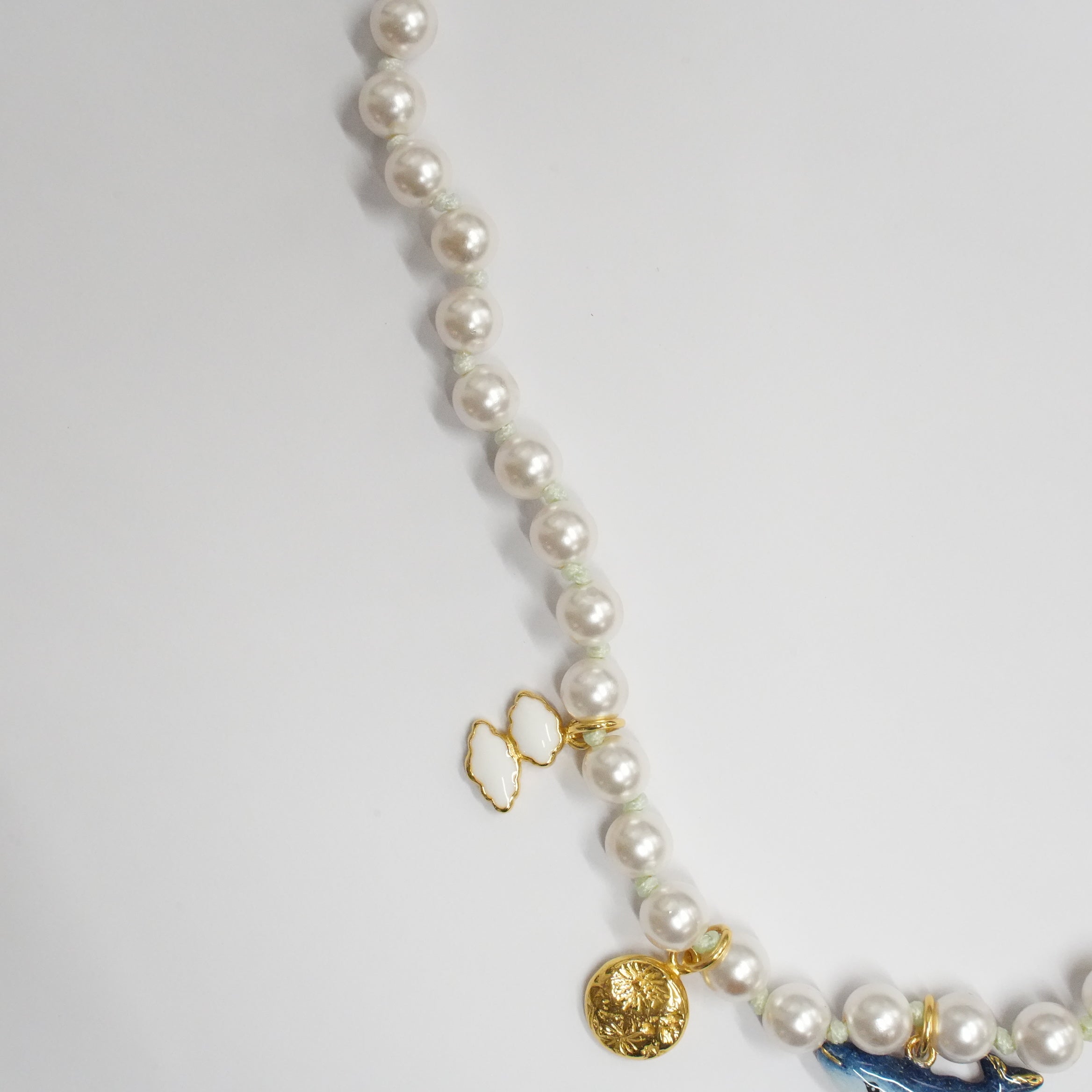 FLYING WHALE PEARL CHOKER NECKLACE