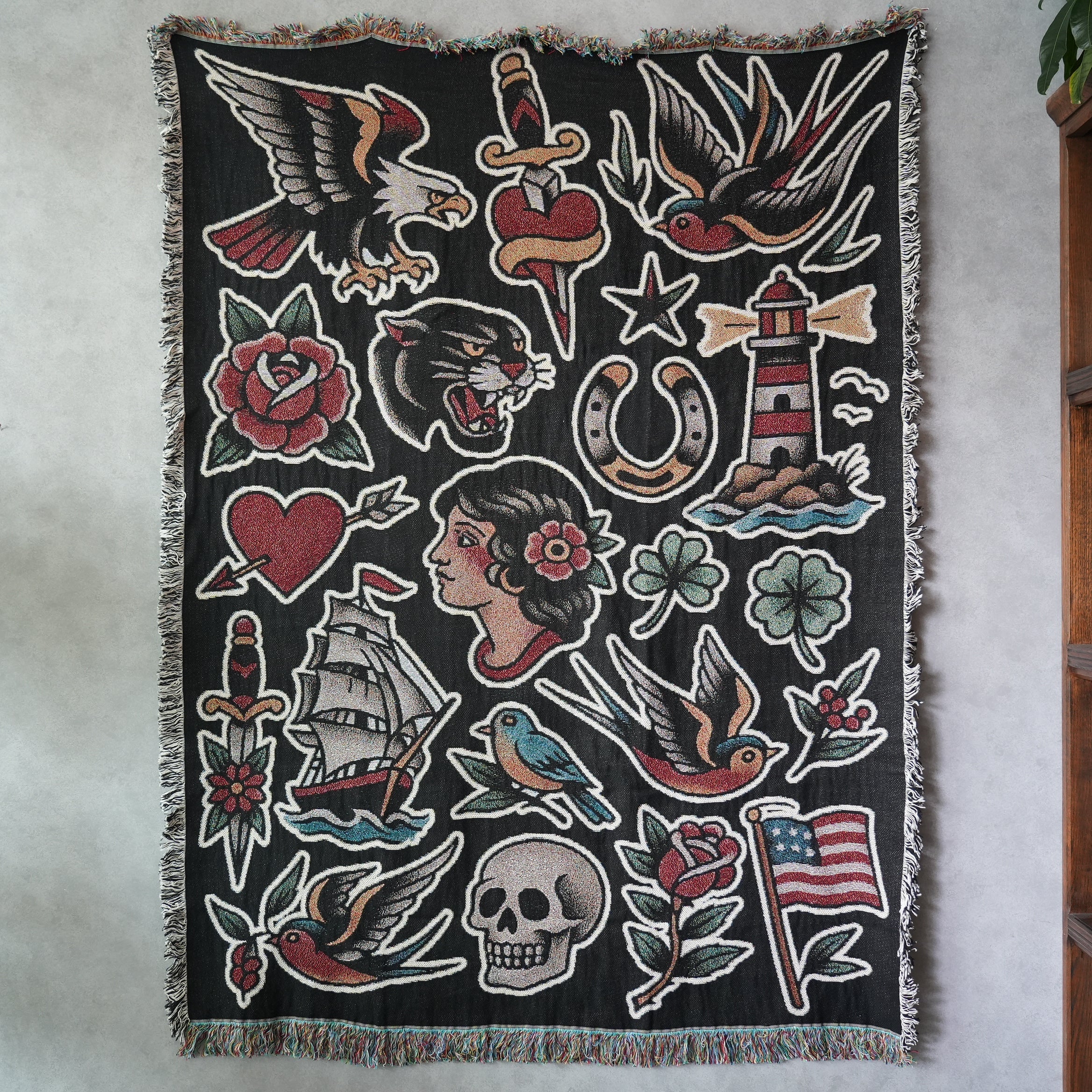 American Traditional Throwket