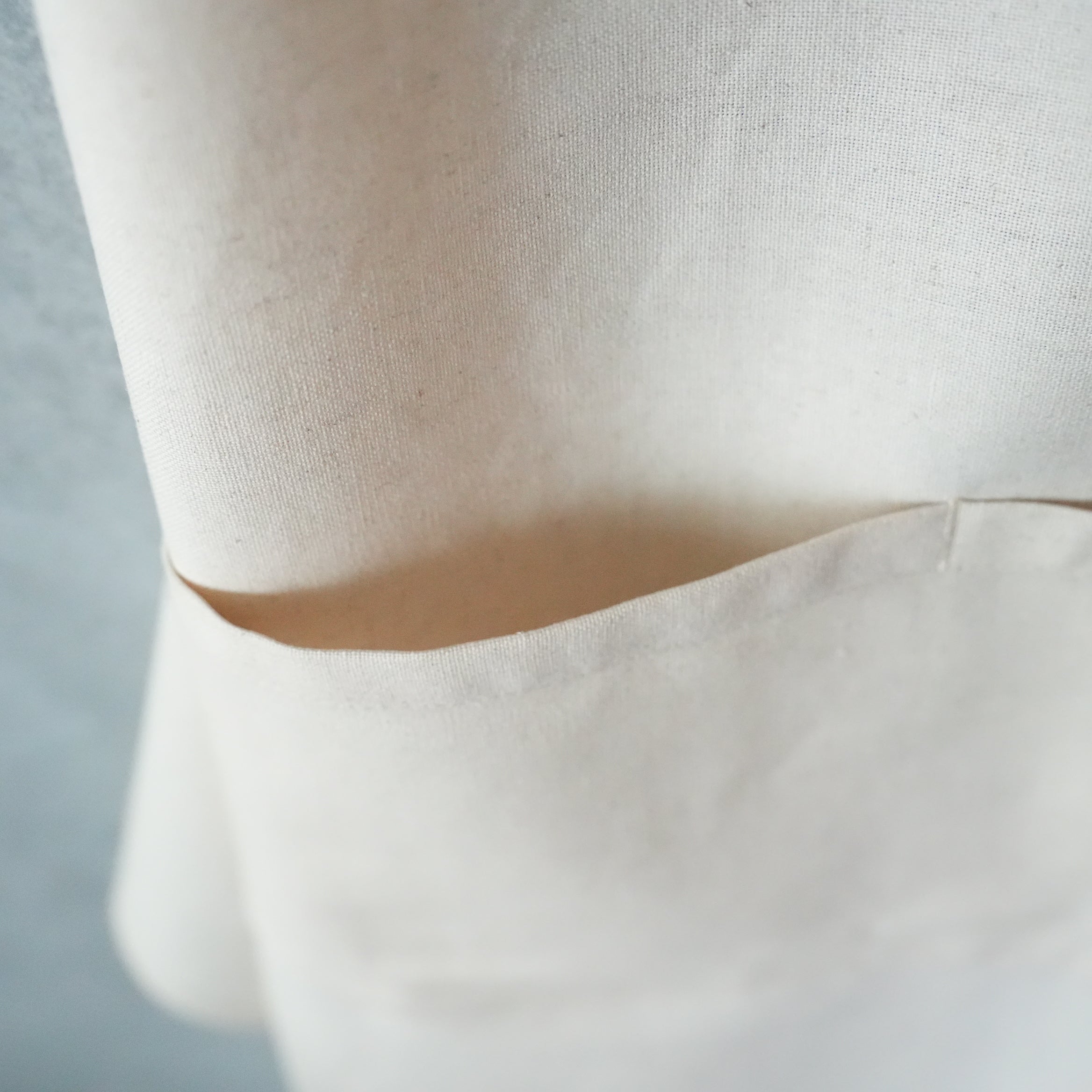 HAyU Embroidery Apron