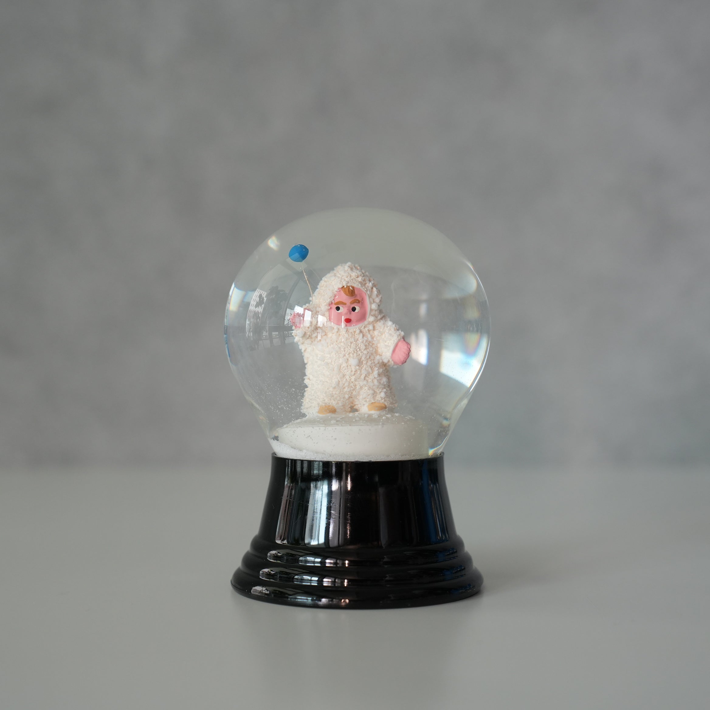 PERZY スノーグローブ 80mm　Snowbaby