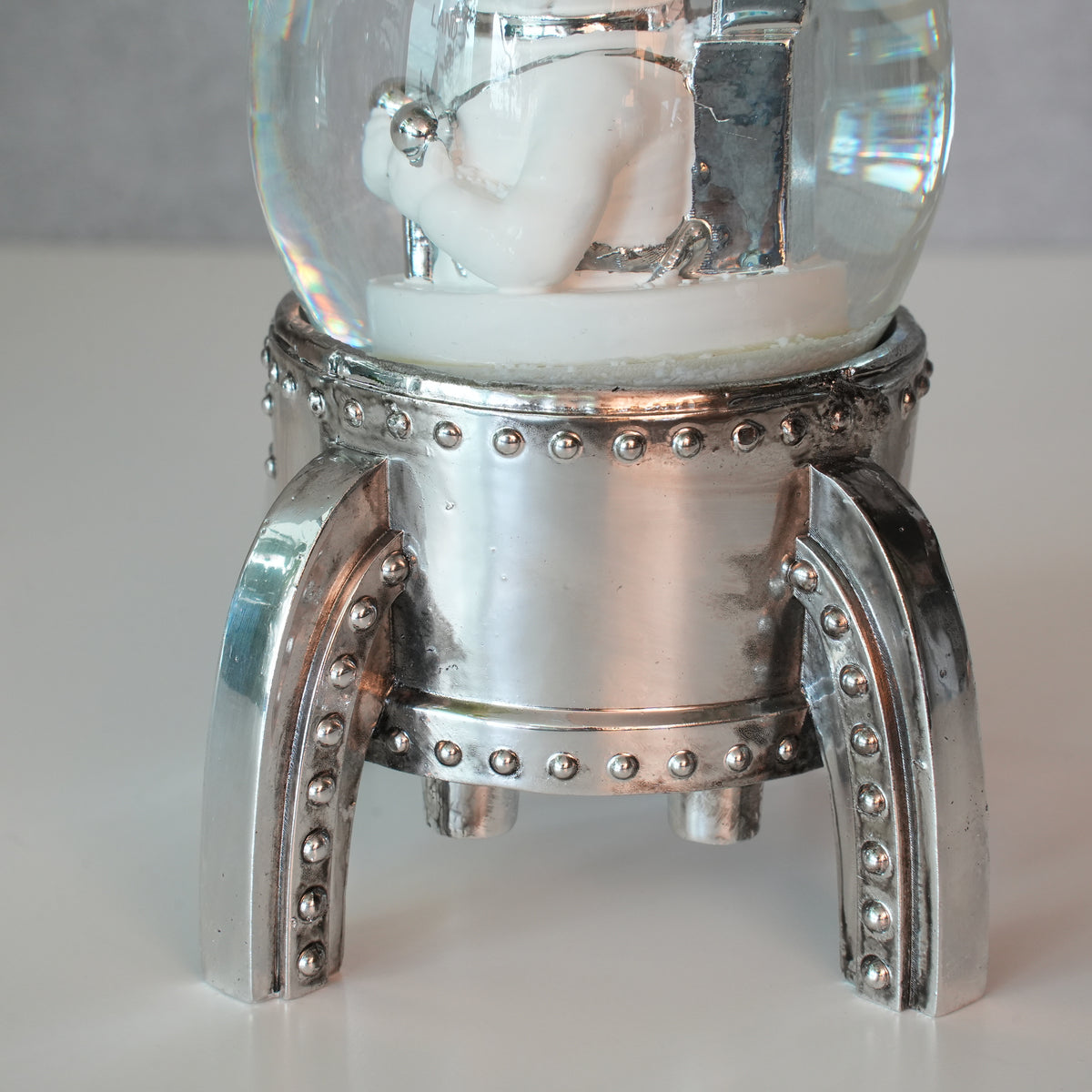 LED SNOW GLOBE