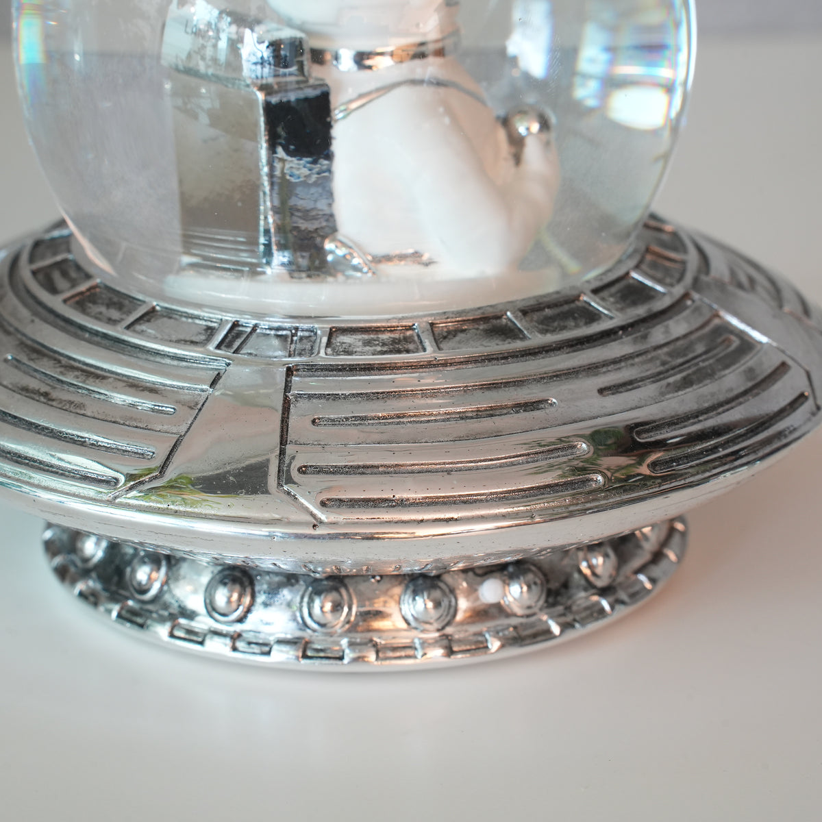 LED SNOW GLOBE