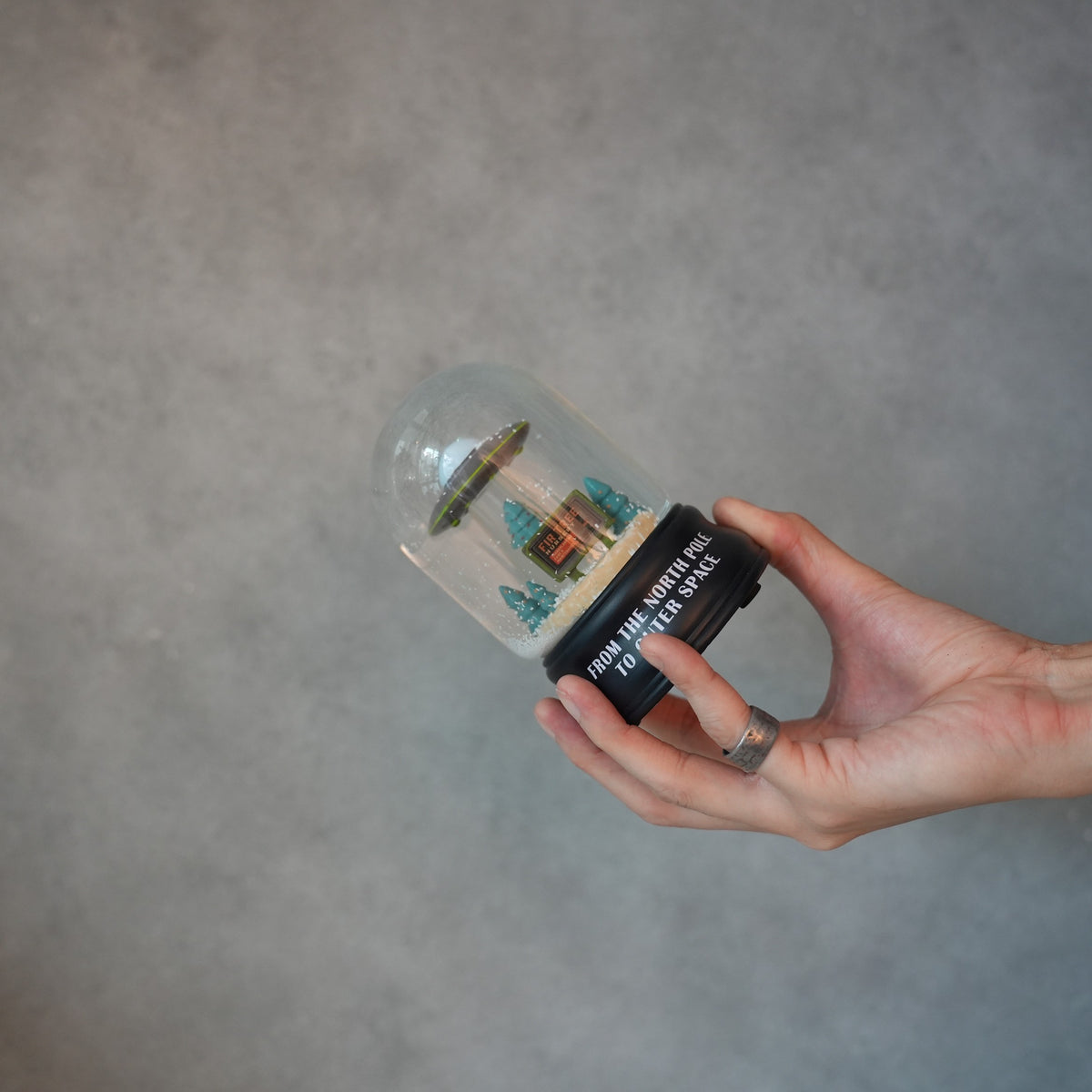 WATER GLOBE TO OUTER SPACE