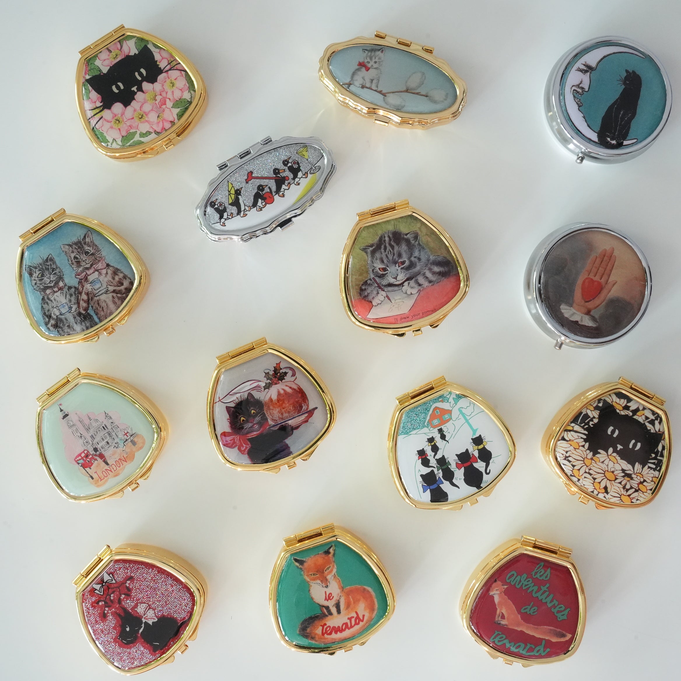 Lip Balm / Glitter mistletoe dog