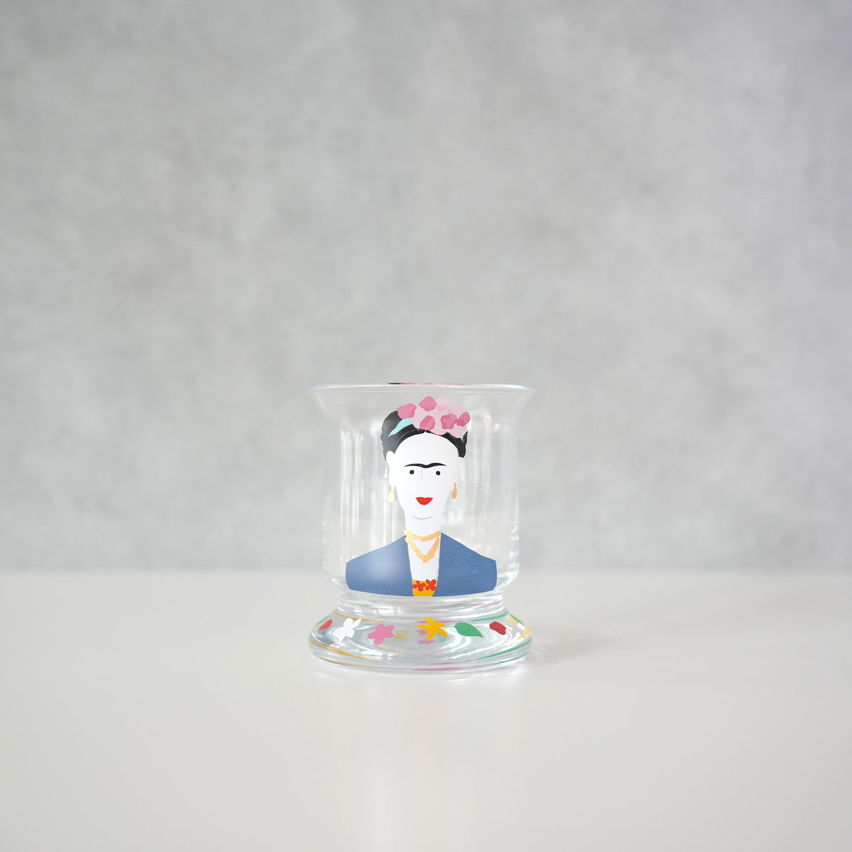 うそみたいなコップ　フリーダカーロ
