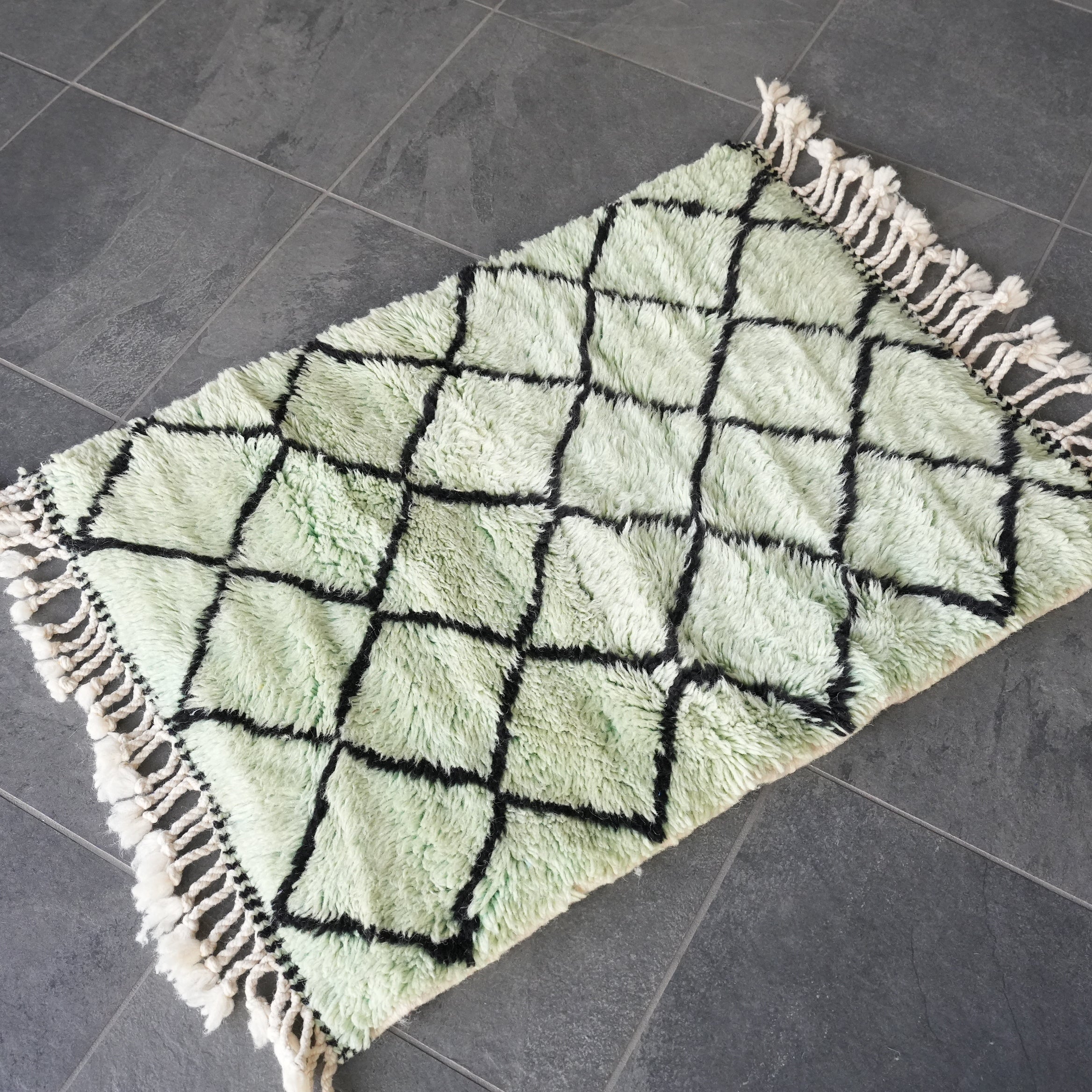 RUG the LIFE / Mrirt 183