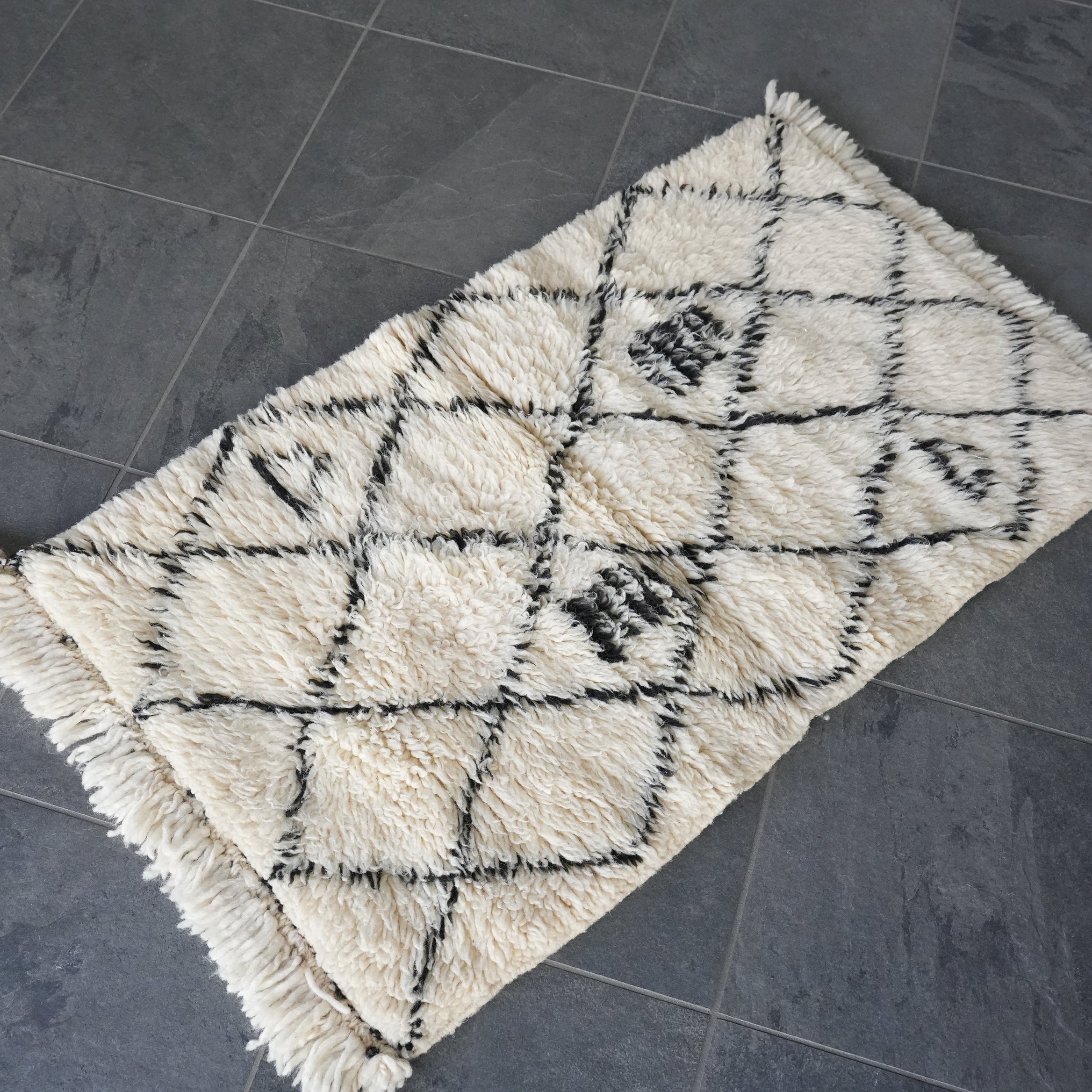 RUG the LIFE / Mrirt 184