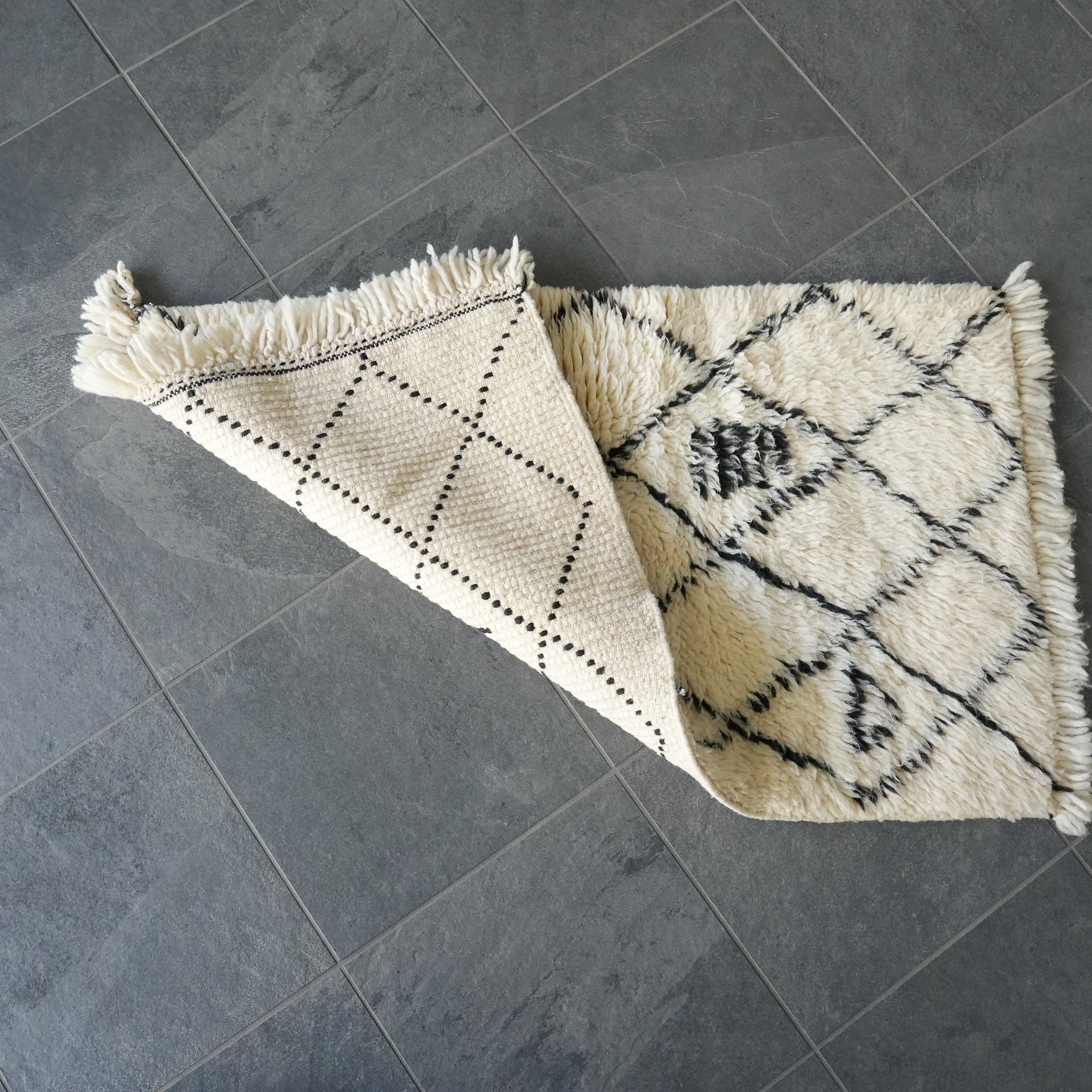 RUG the LIFE / Mrirt 184