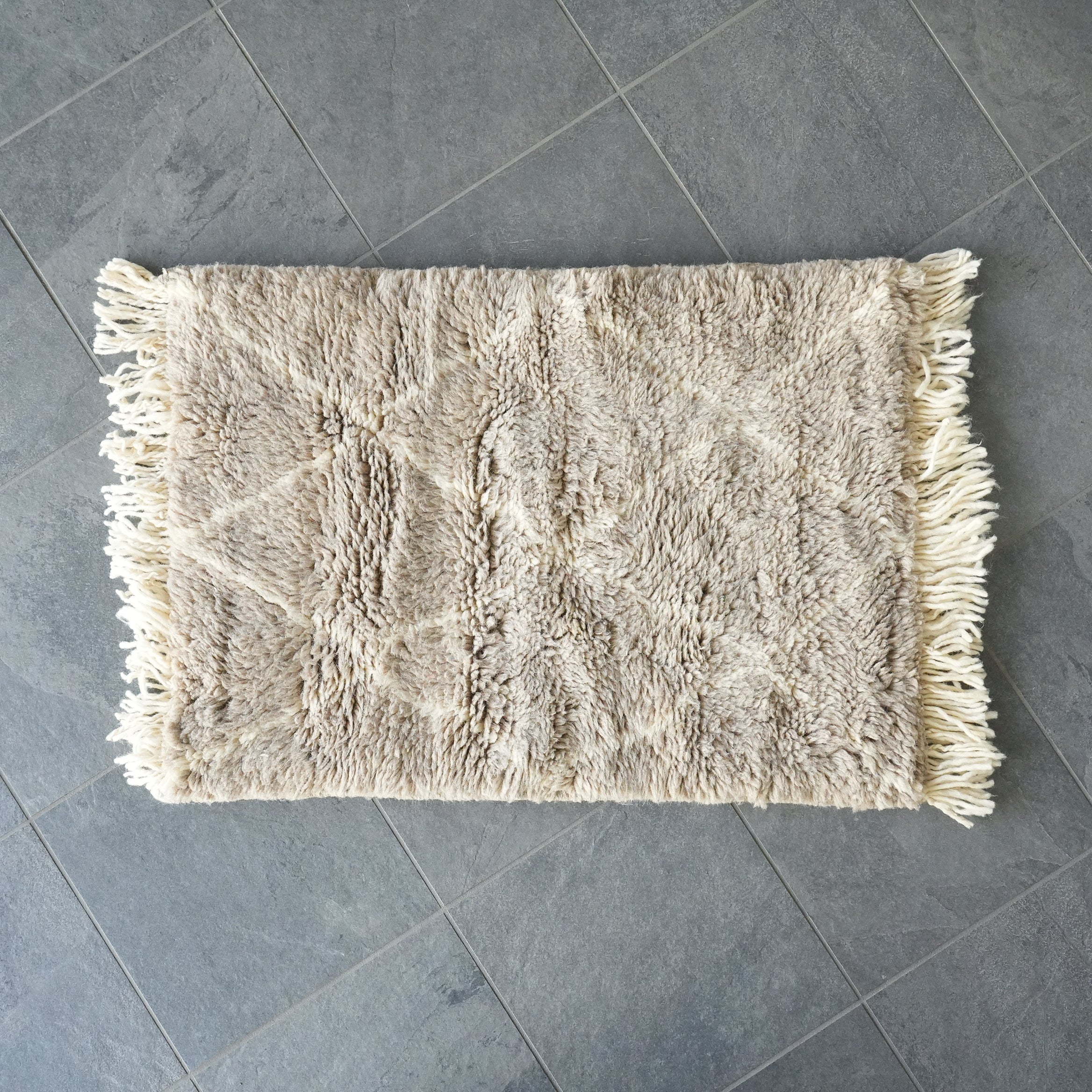 RUG the LIFE / Mrirt 186