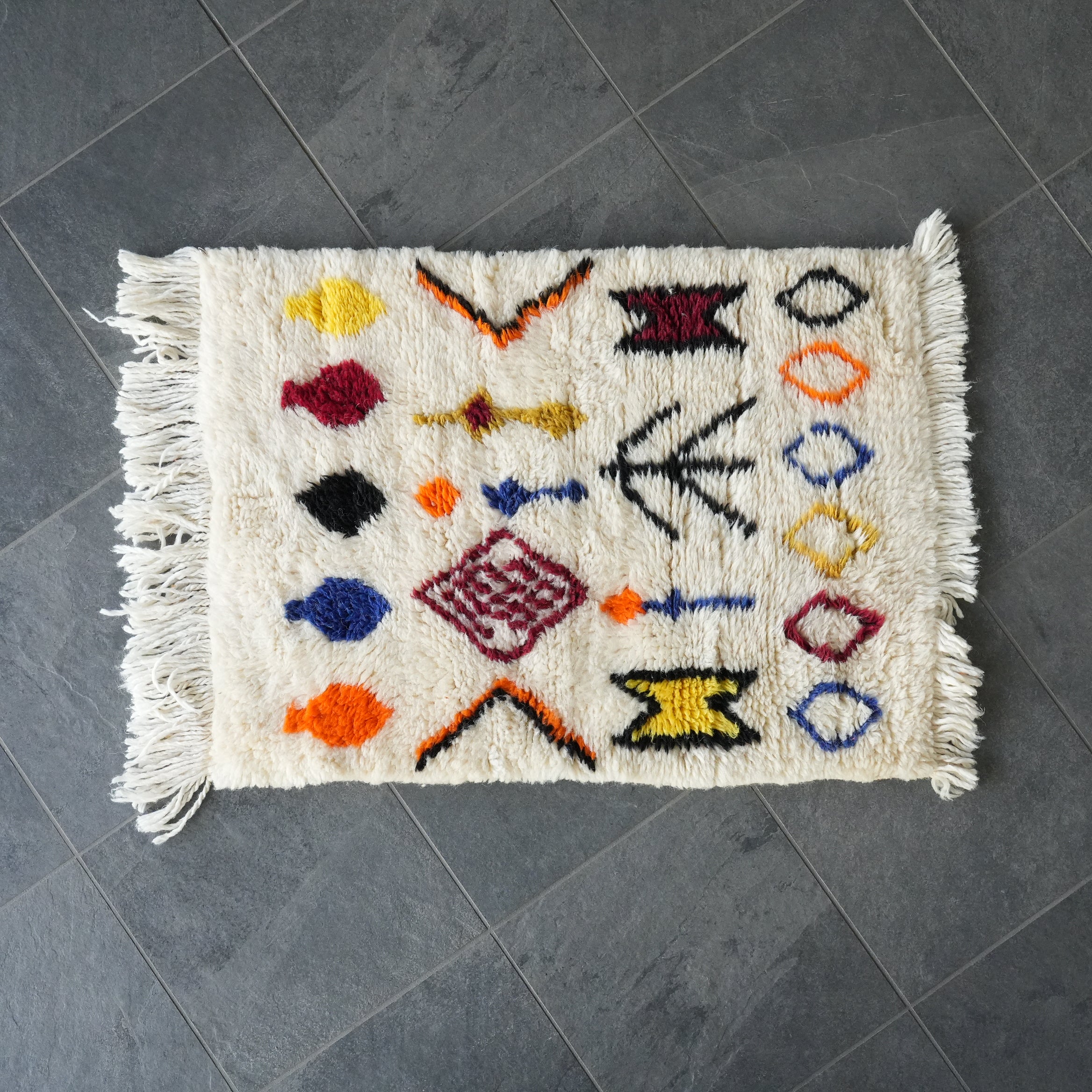 RUG the LIFE / Mrirt 185