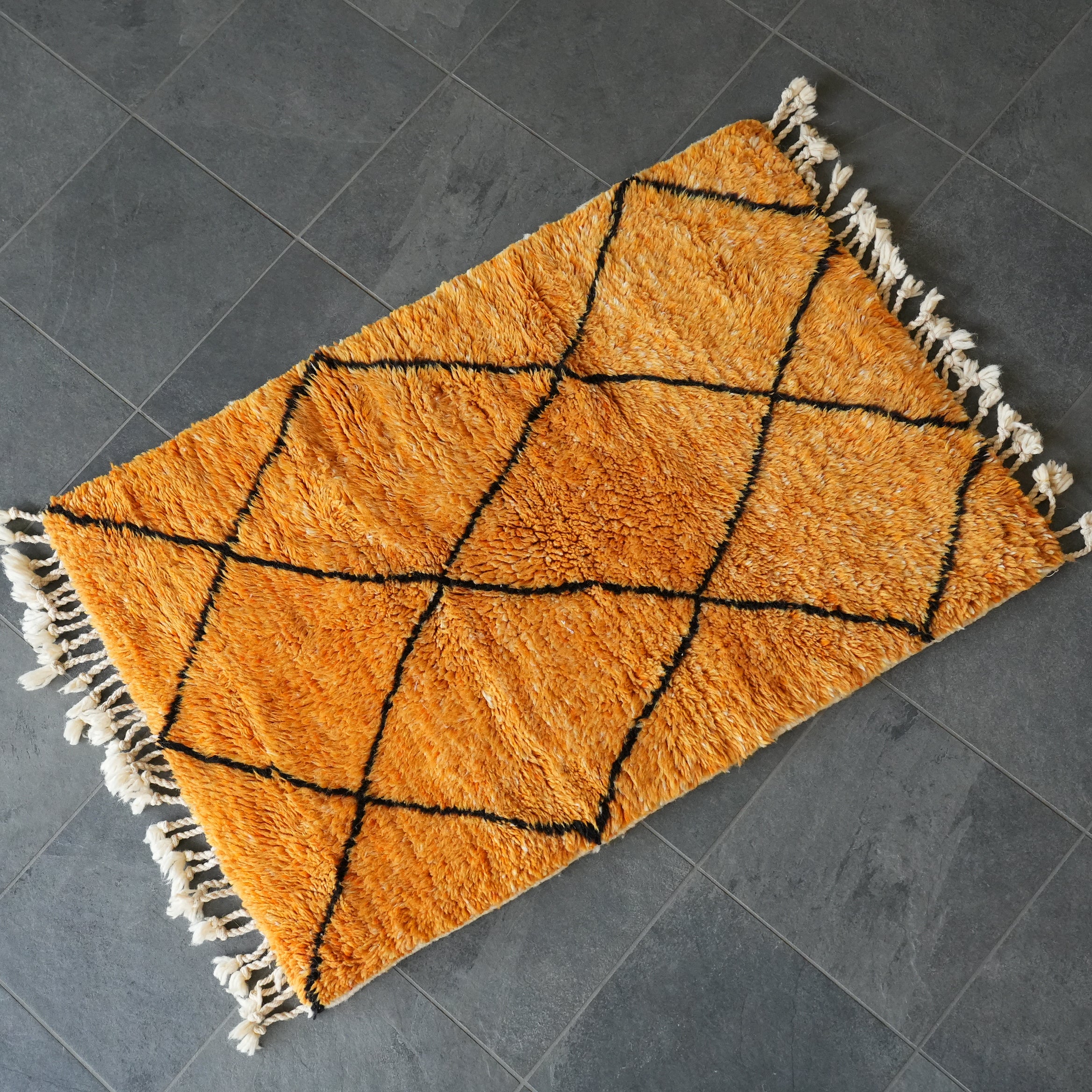 RUG the LIFE / Mrirt 172