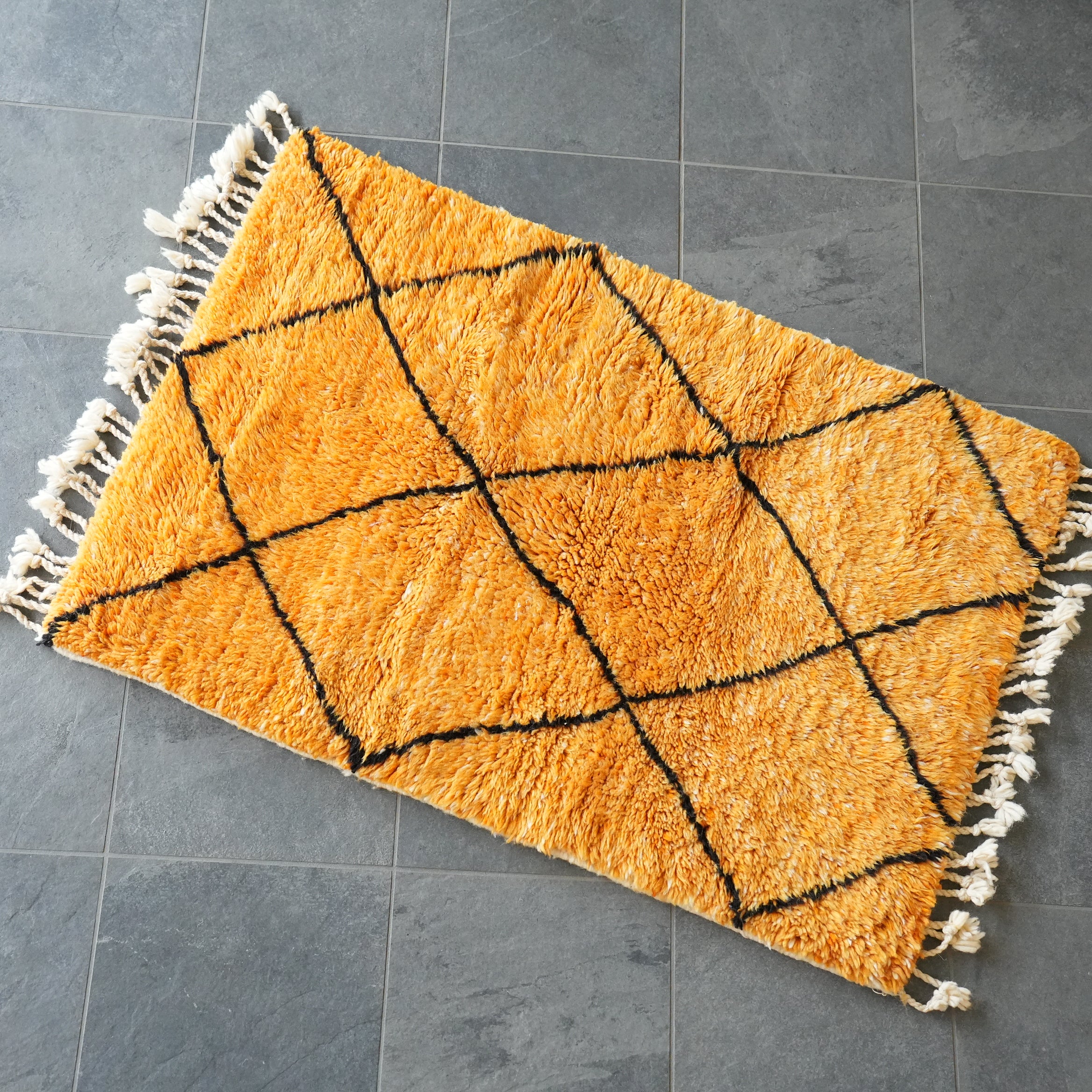 RUG the LIFE / Mrirt 172