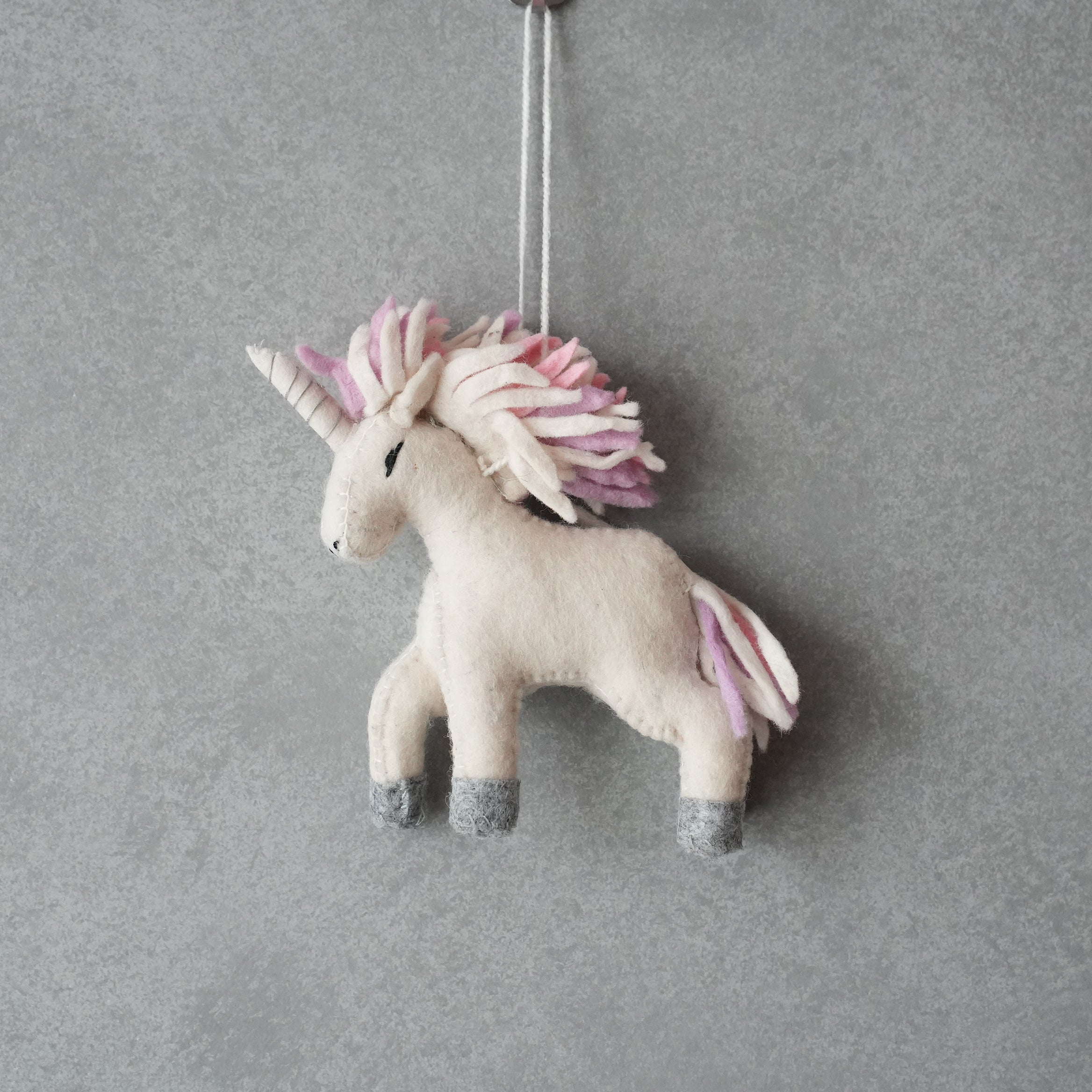 SILK ROAD BAZAAR / Pink Magical Unicorn
