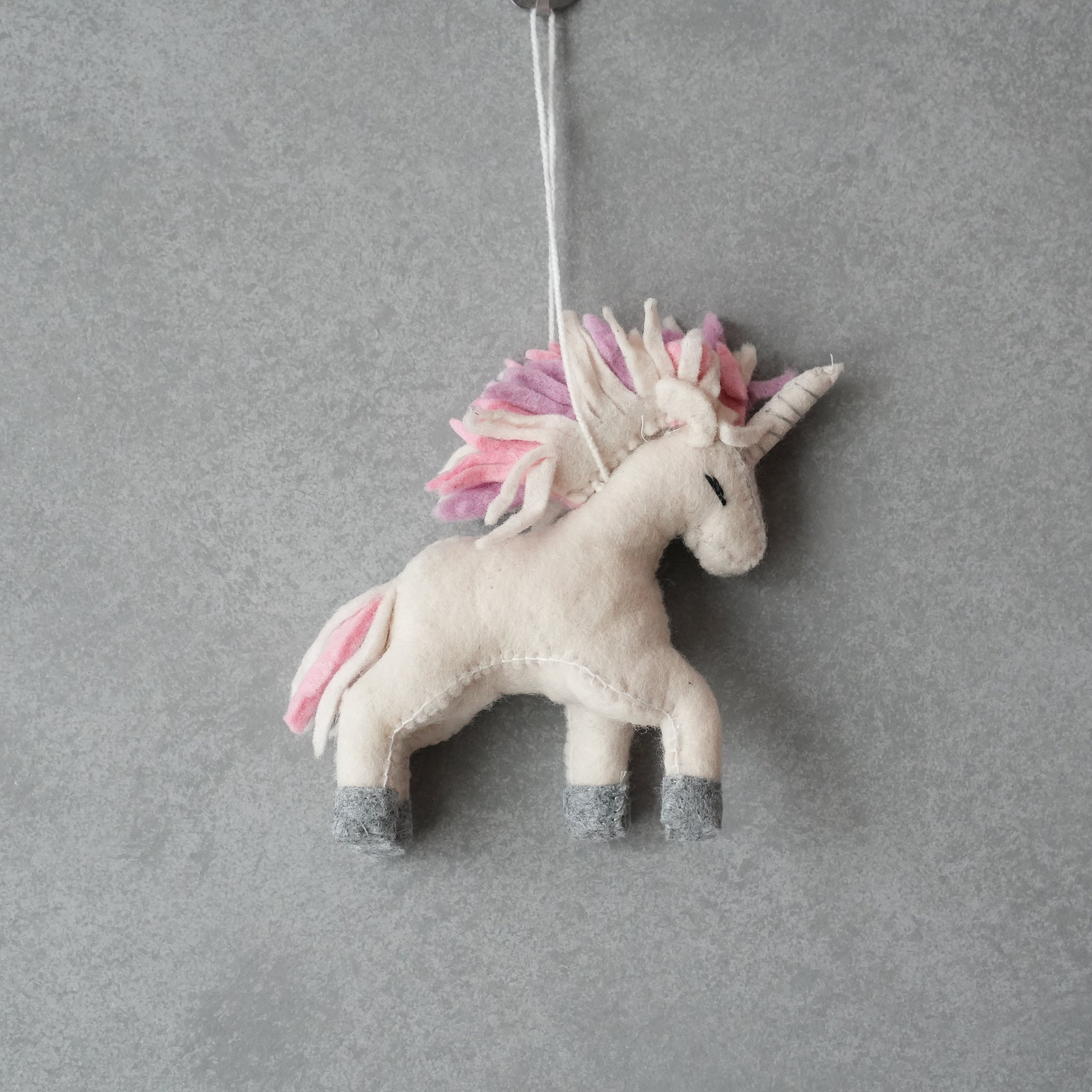 SILK ROAD BAZAAR / Pink Magical Unicorn