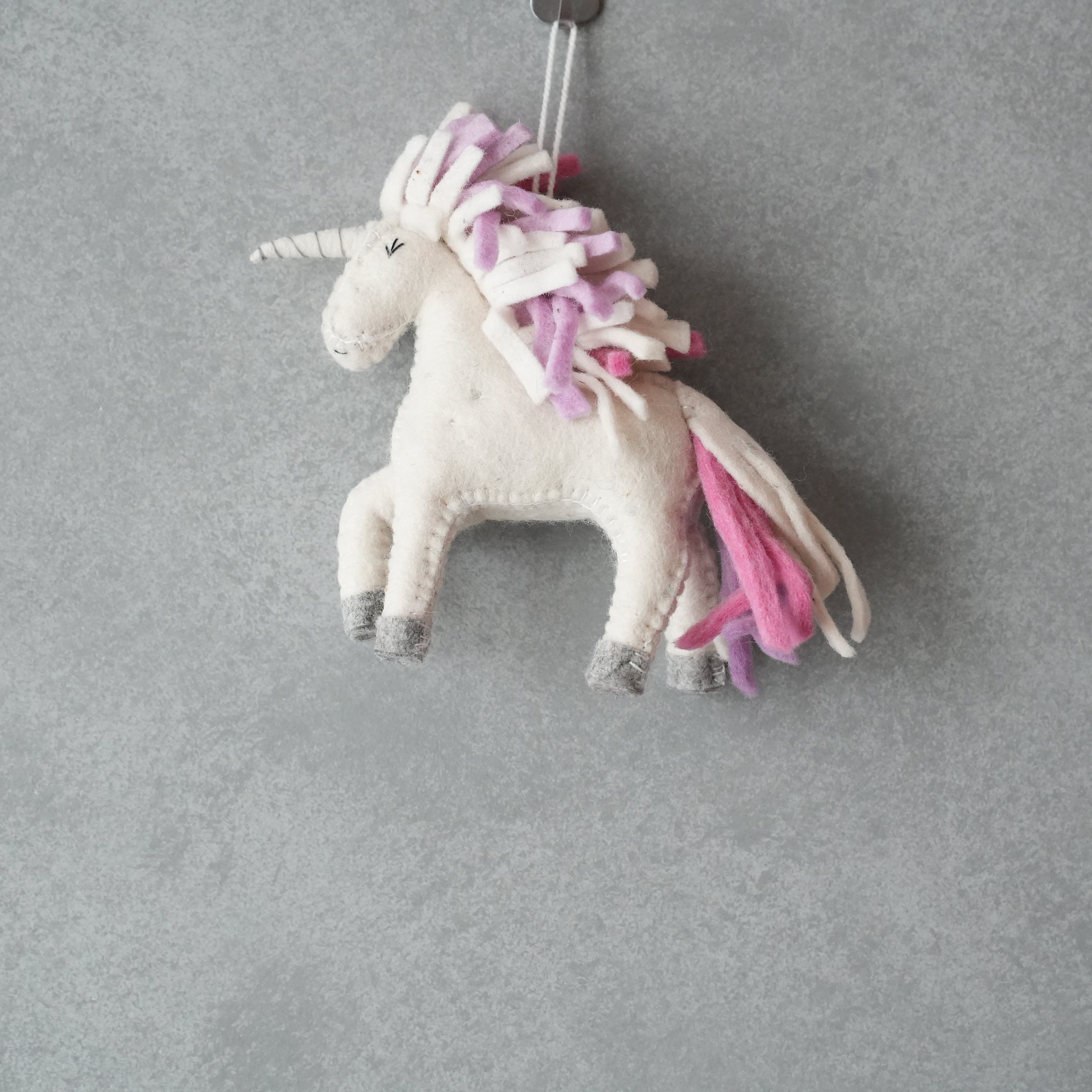 SILK ROAD BAZAAR / Pink Magical Unicorn