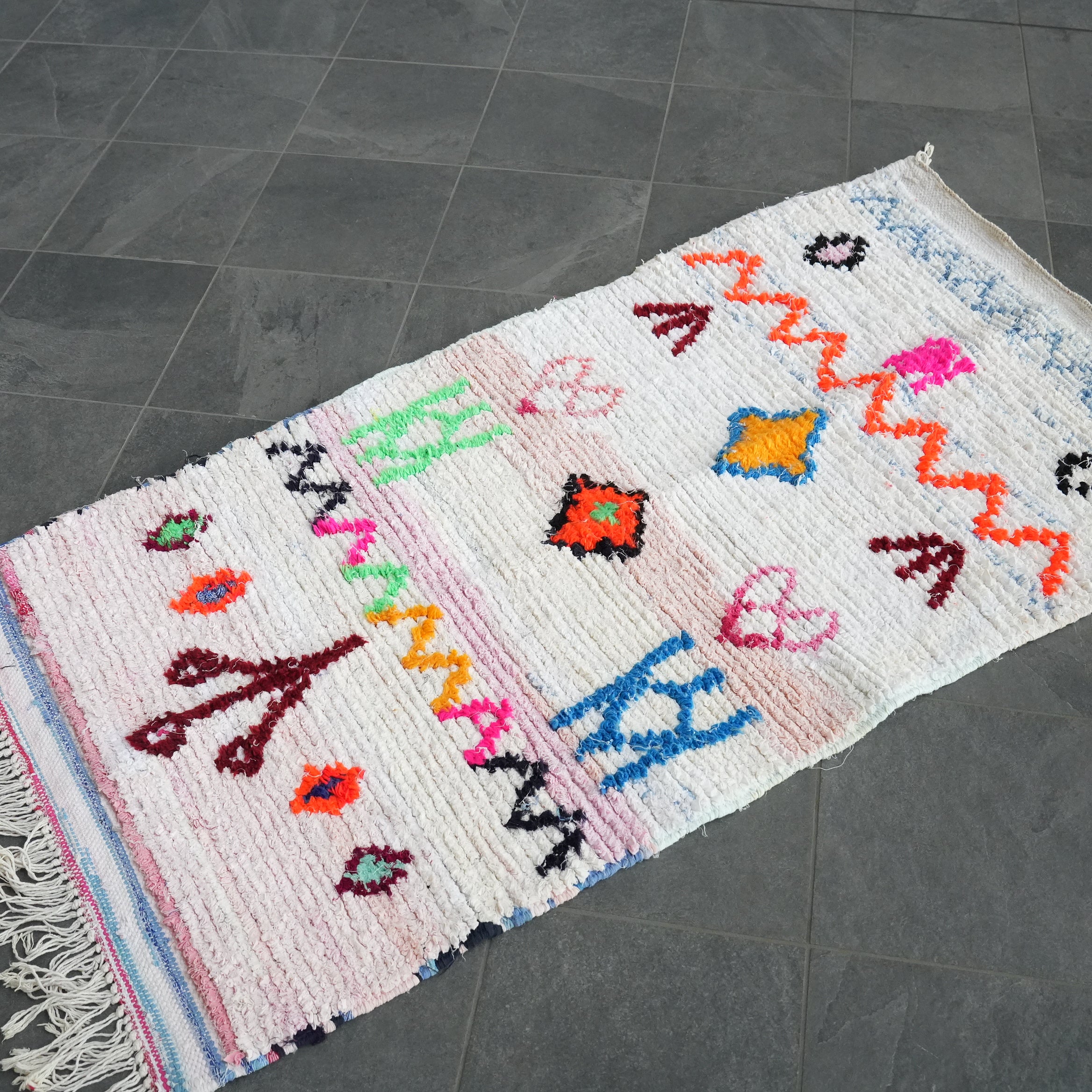 RUG the LIFE / Bouche rouite D143