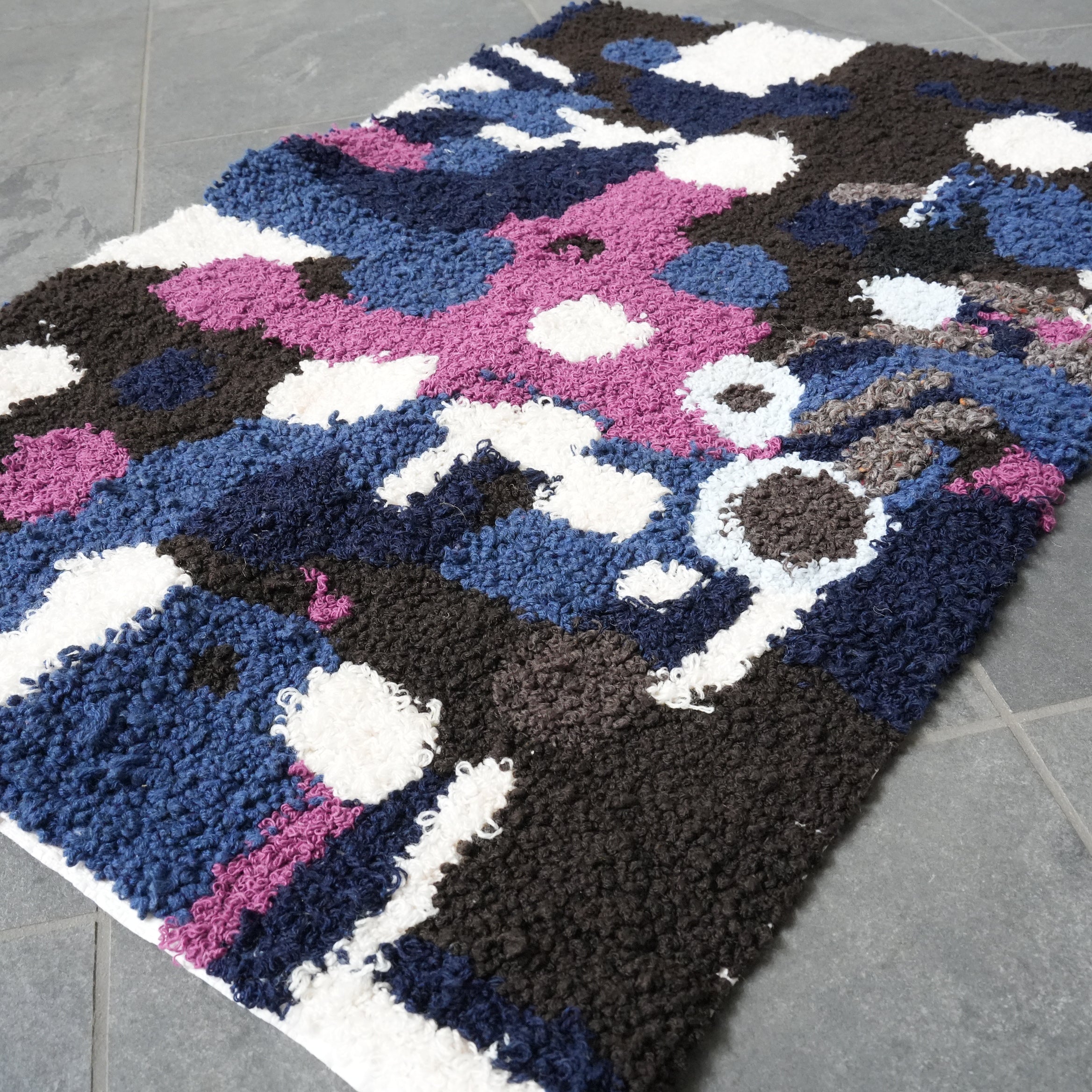 RUG the LIFE / Zindekh 005