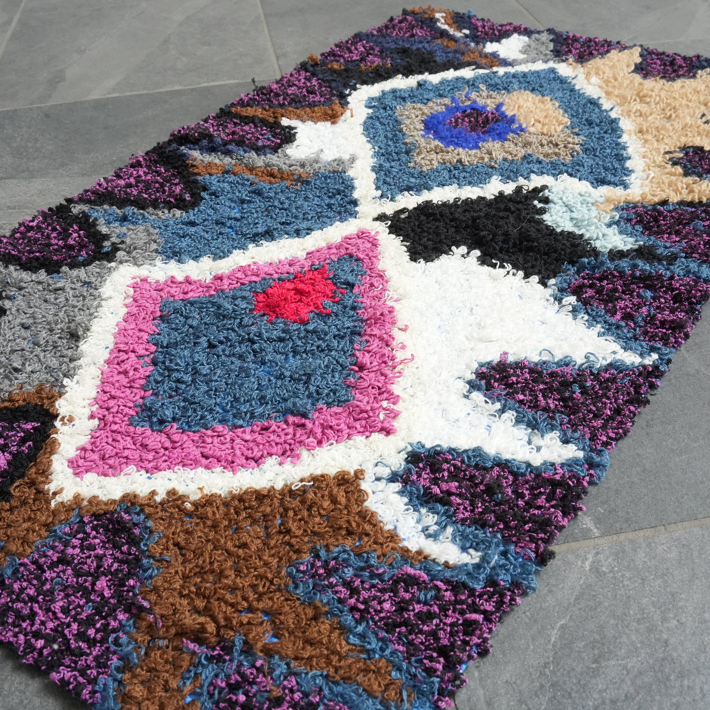 RUG the LIFE / Zindekh 006