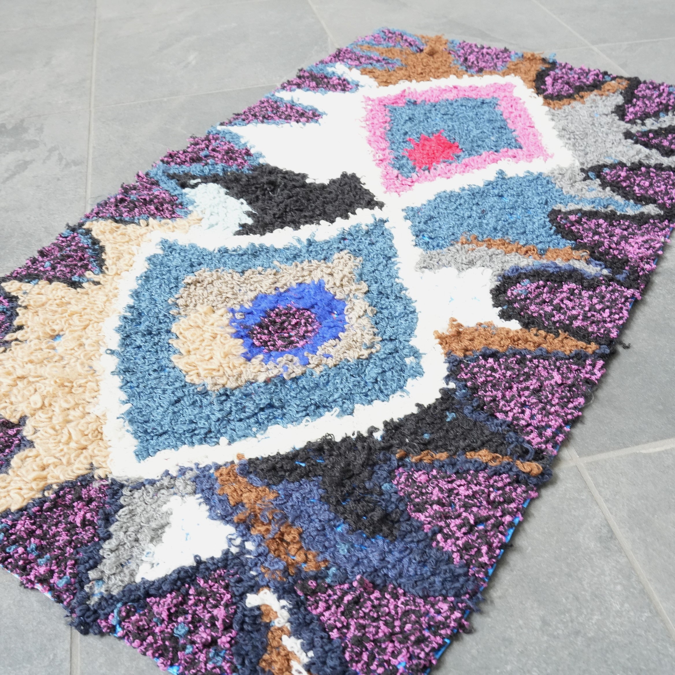 RUG the LIFE / Zindekh 006