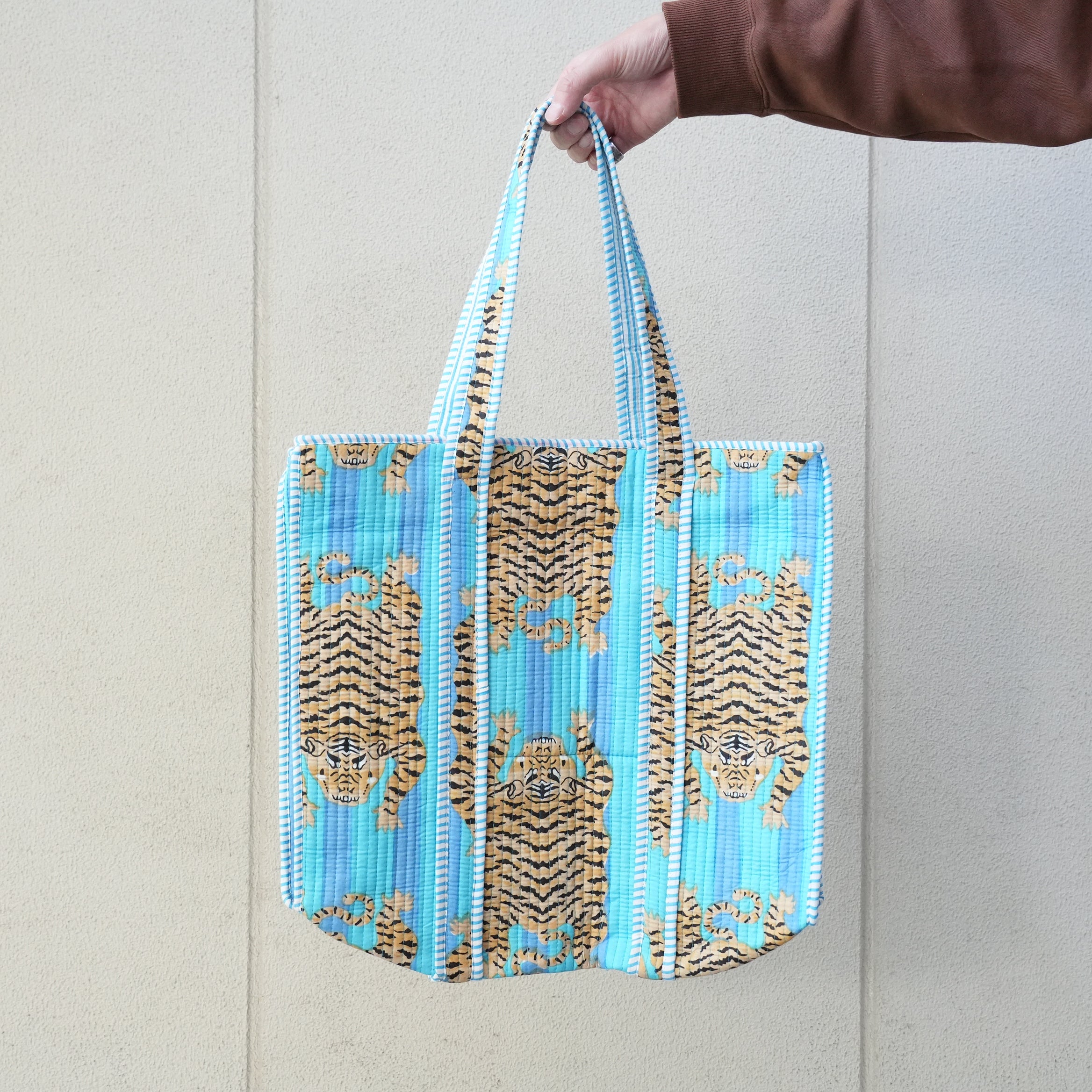 TIGER QUILT BAG