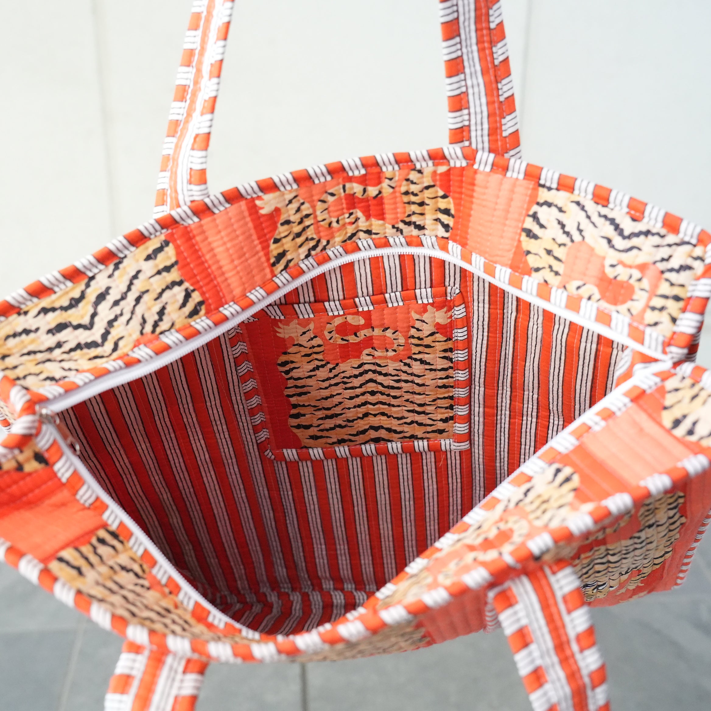 TIGER QUILT BAG