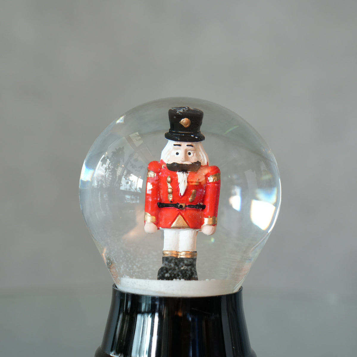 PERZY スノーグローブ 80mm　Nutcracker