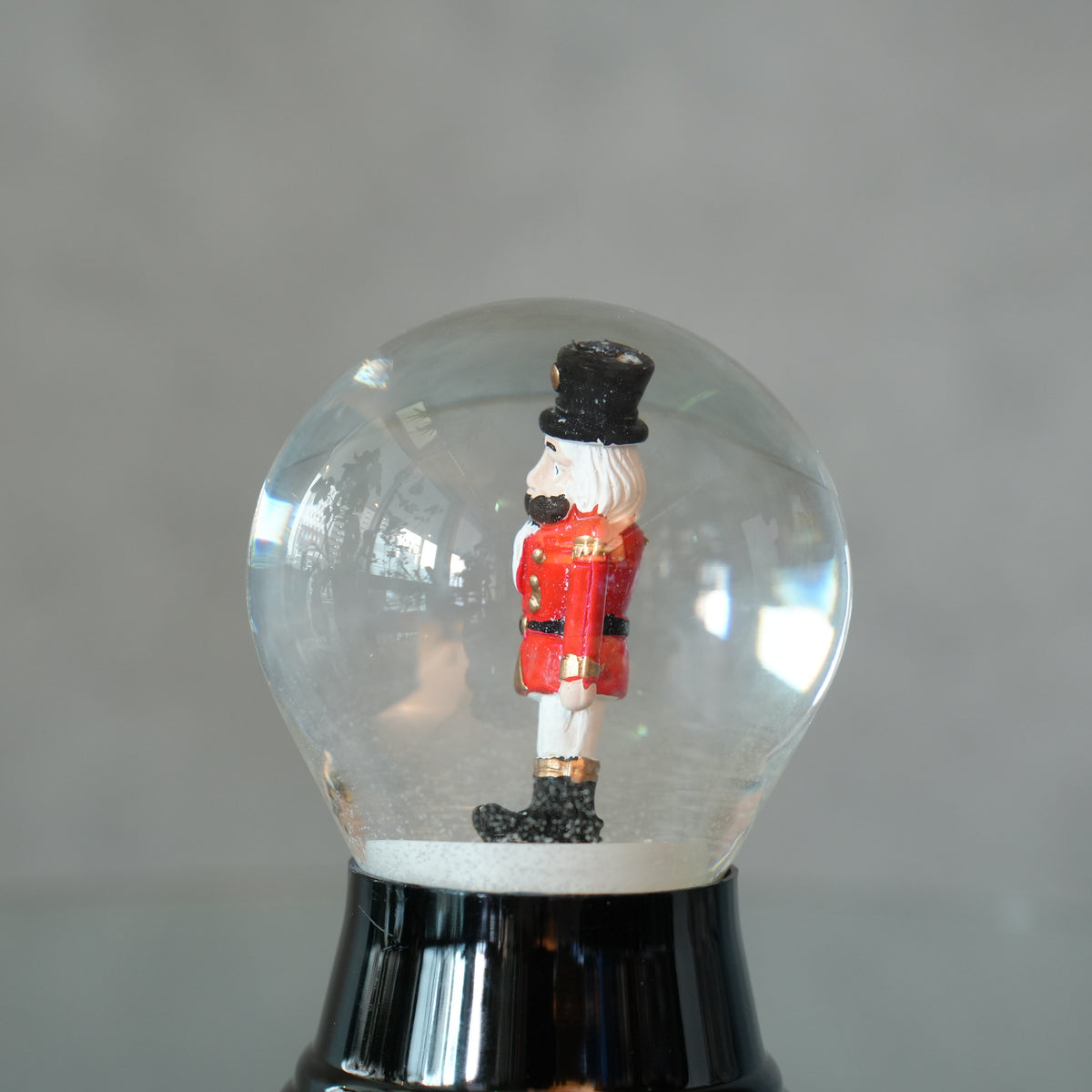 PERZY スノーグローブ 80mm　Nutcracker