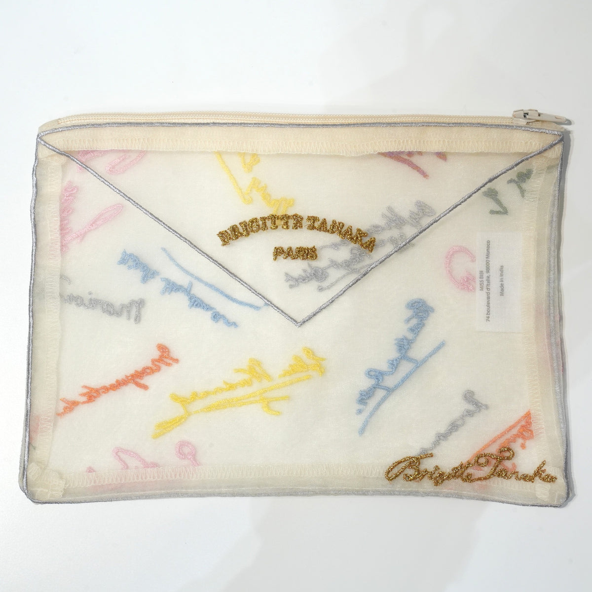 Signatures Pouch