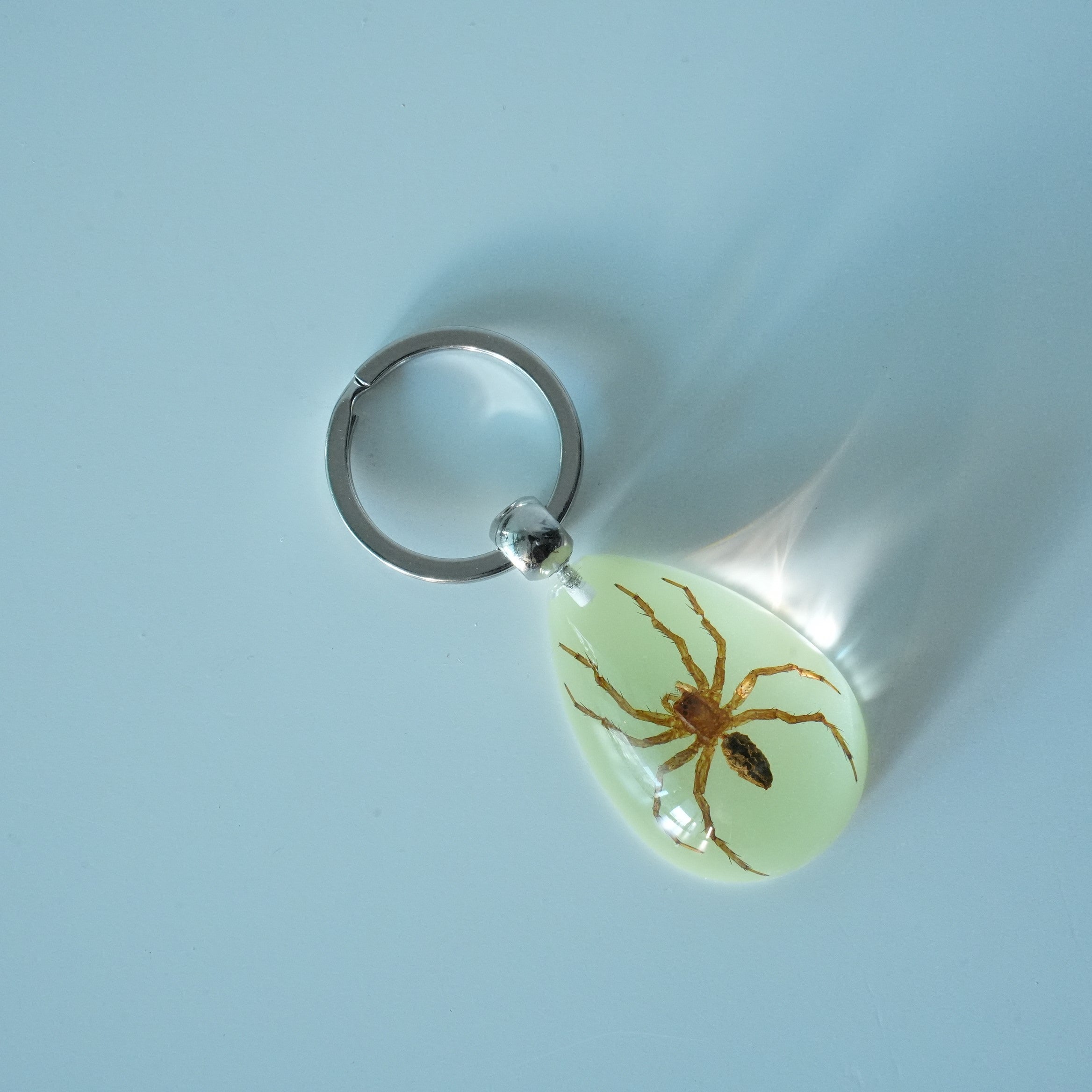 TEAR DROP KEYCHAIN GID