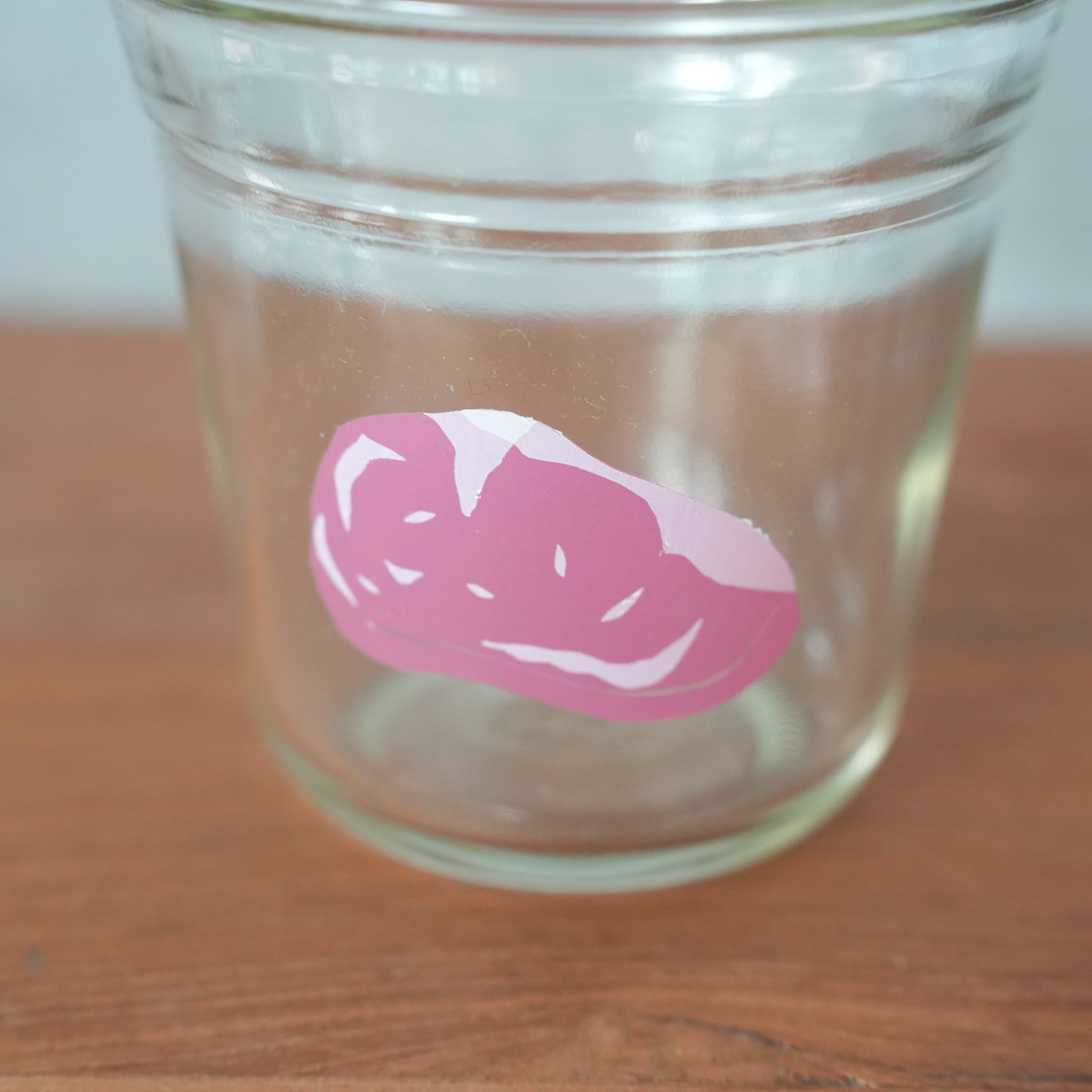 うそみたいなコップ　肉BINKOP